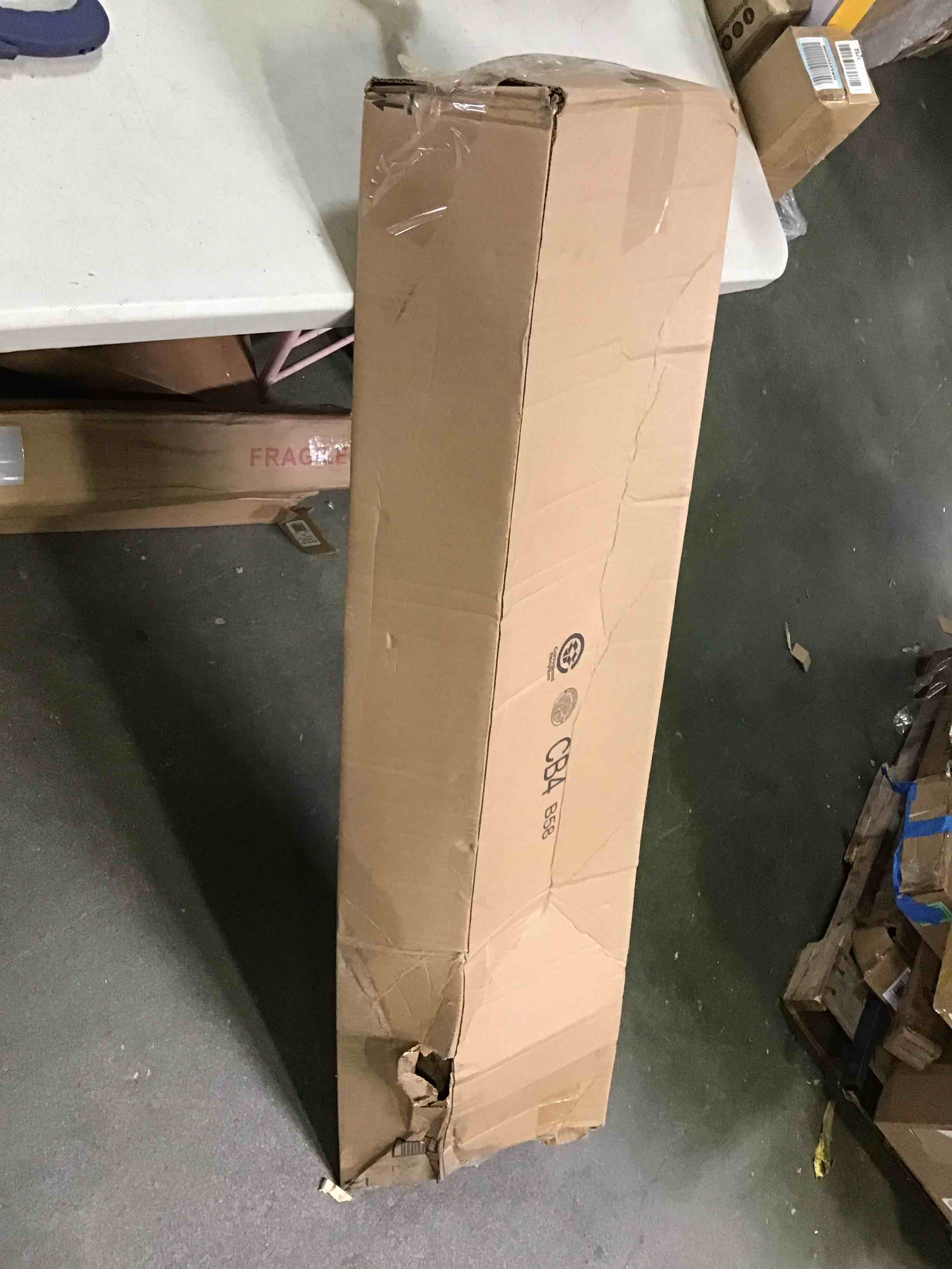 https://s3.amazonaws.com/lotting-images-prod/bidfta/RED5019092_1695751697769.jpeg