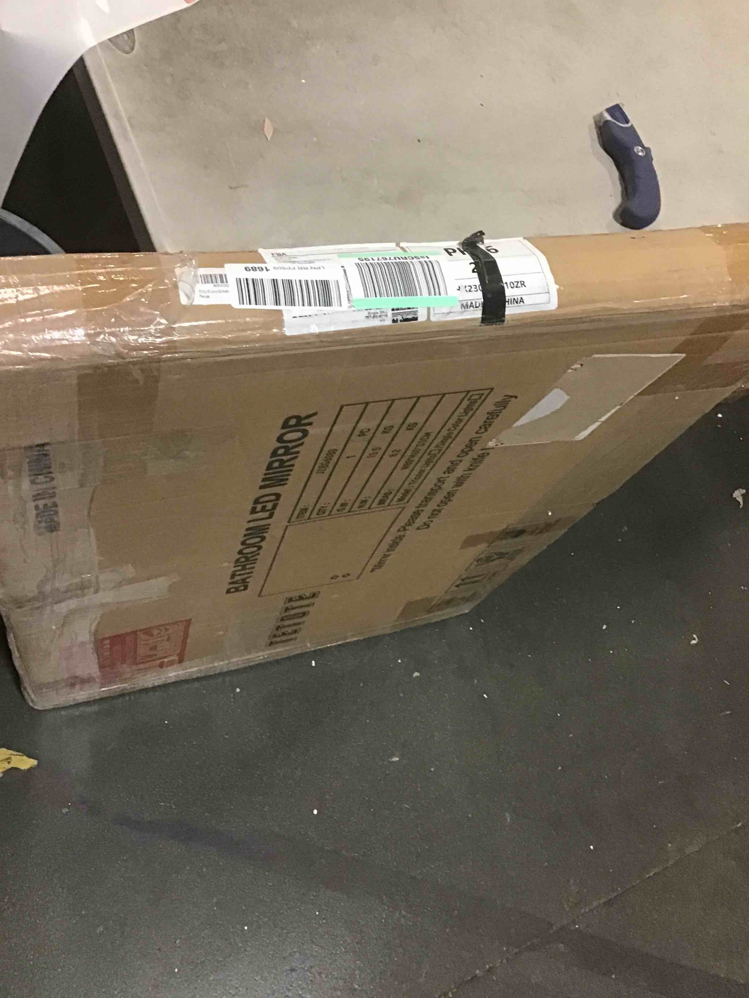 https://s3.amazonaws.com/lotting-images-prod/bidfta/RED5019218_1695826001476.jpeg