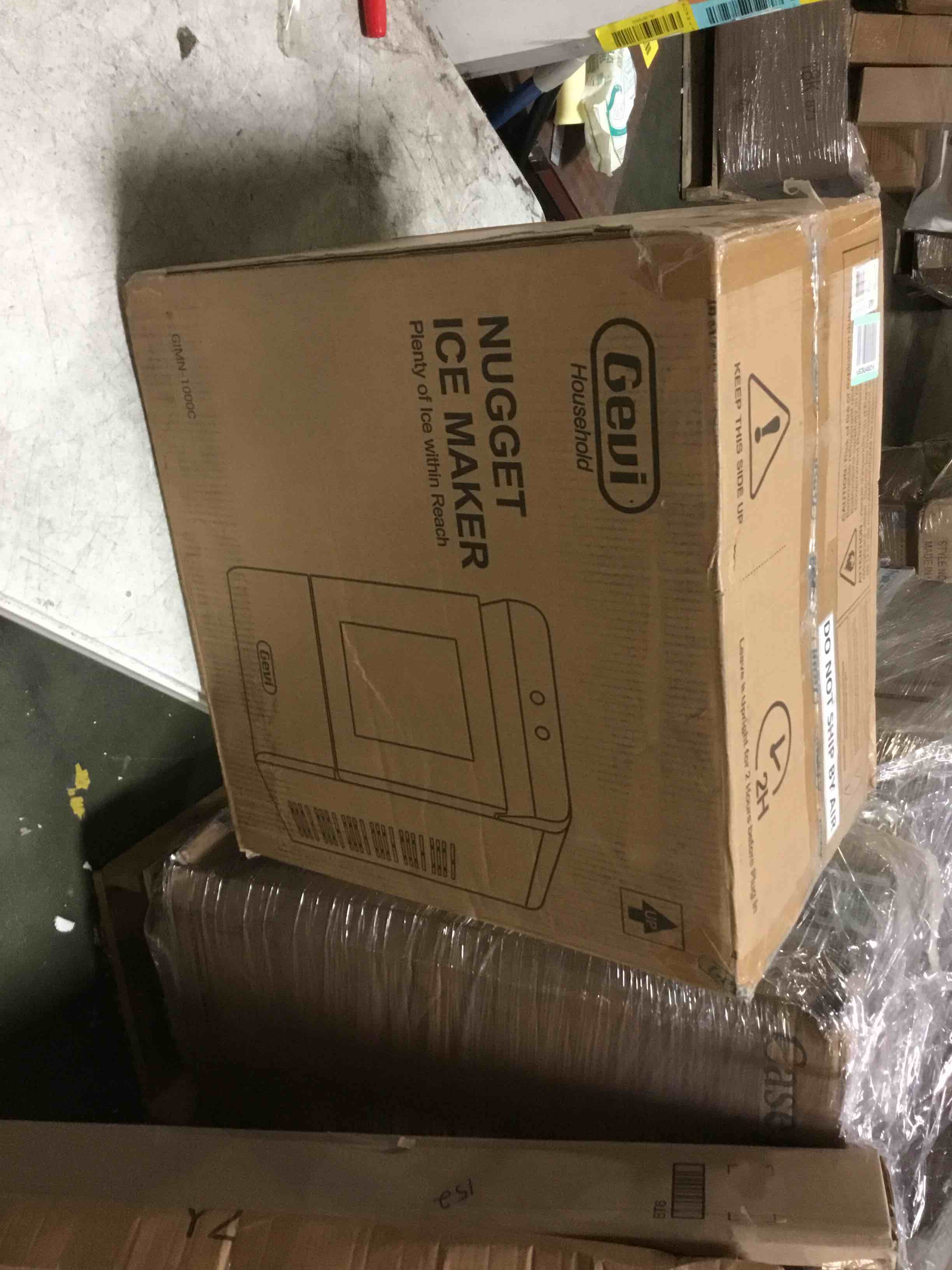 https://s3.amazonaws.com/lotting-images-prod/bidfta/RED5019335_1695901386019.jpeg