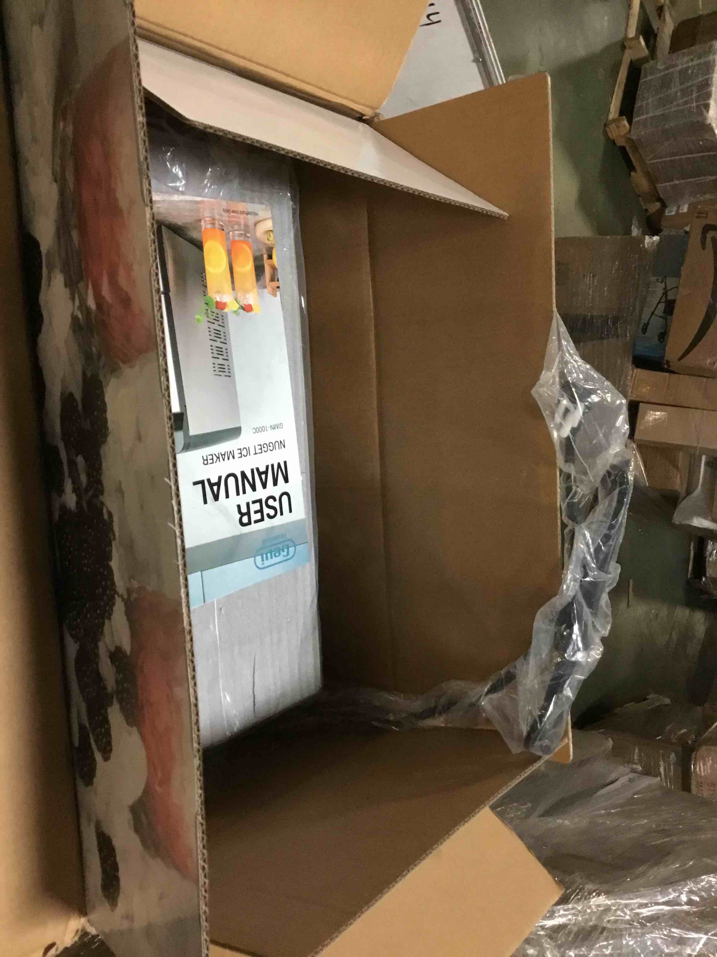 https://s3.amazonaws.com/lotting-images-prod/bidfta/RED5019335_1695901430160.jpeg