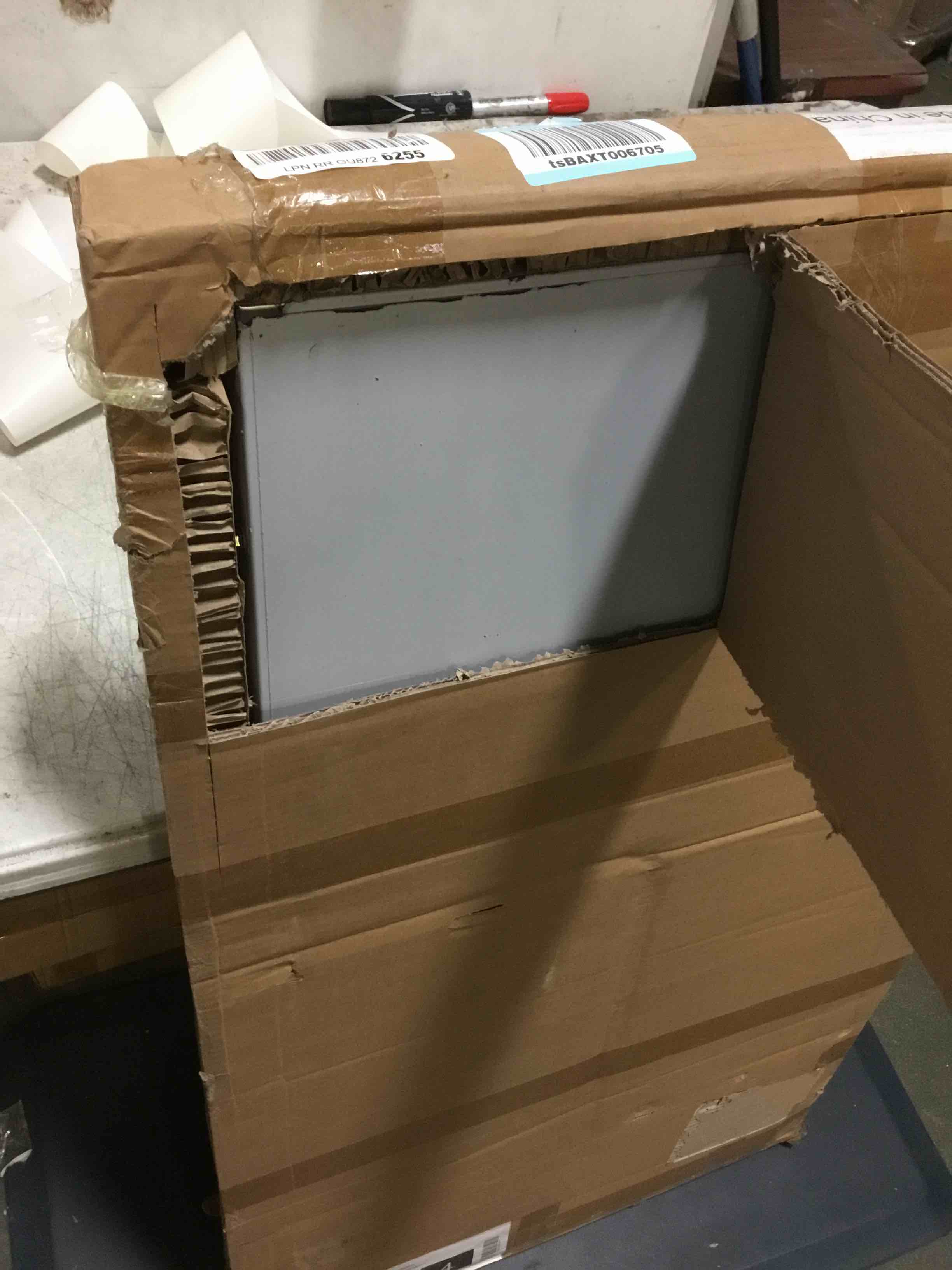 https://s3.amazonaws.com/lotting-images-prod/bidfta/RED5019367_1695906332104.jpeg