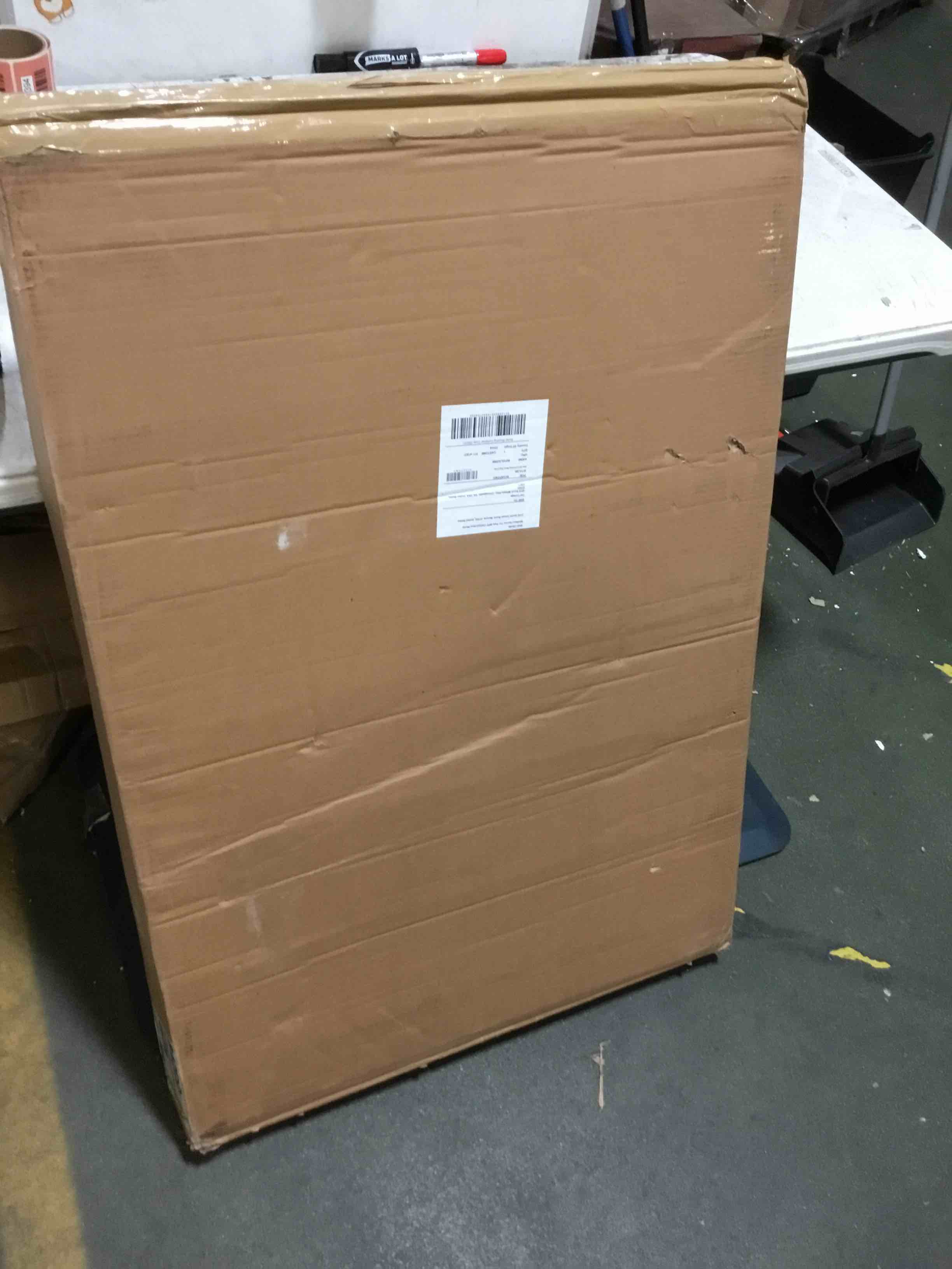 https://s3.amazonaws.com/lotting-images-prod/bidfta/RED5019387_1695911002575.jpeg