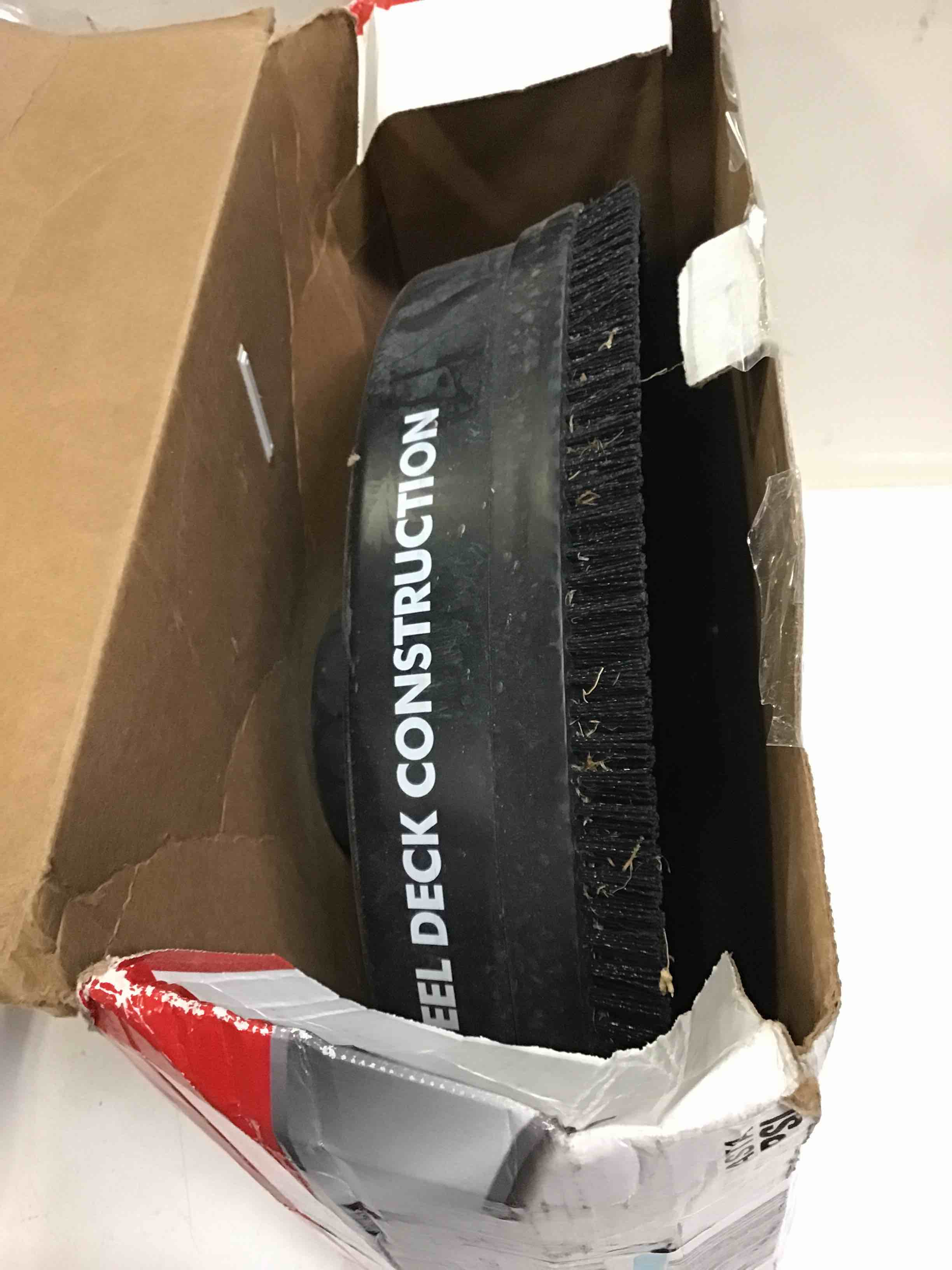https://s3.amazonaws.com/lotting-images-prod/bidfta/RED5033115_1686149039733.jpeg
