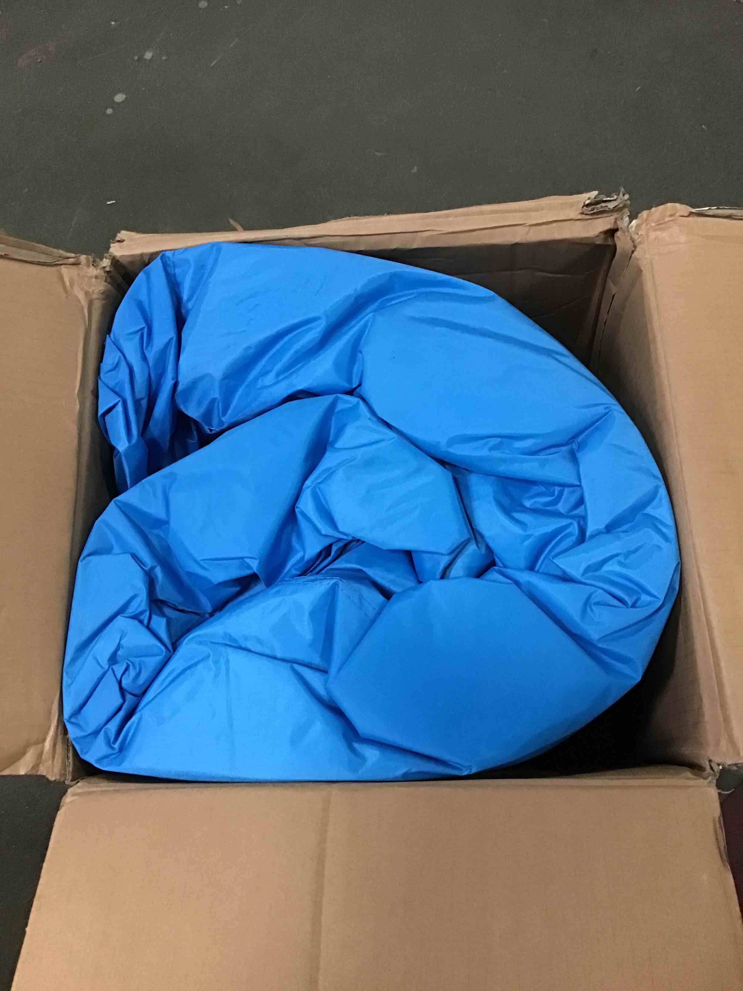 https://s3.amazonaws.com/lotting-images-prod/bidfta/RED5033116_1686149118701.jpeg