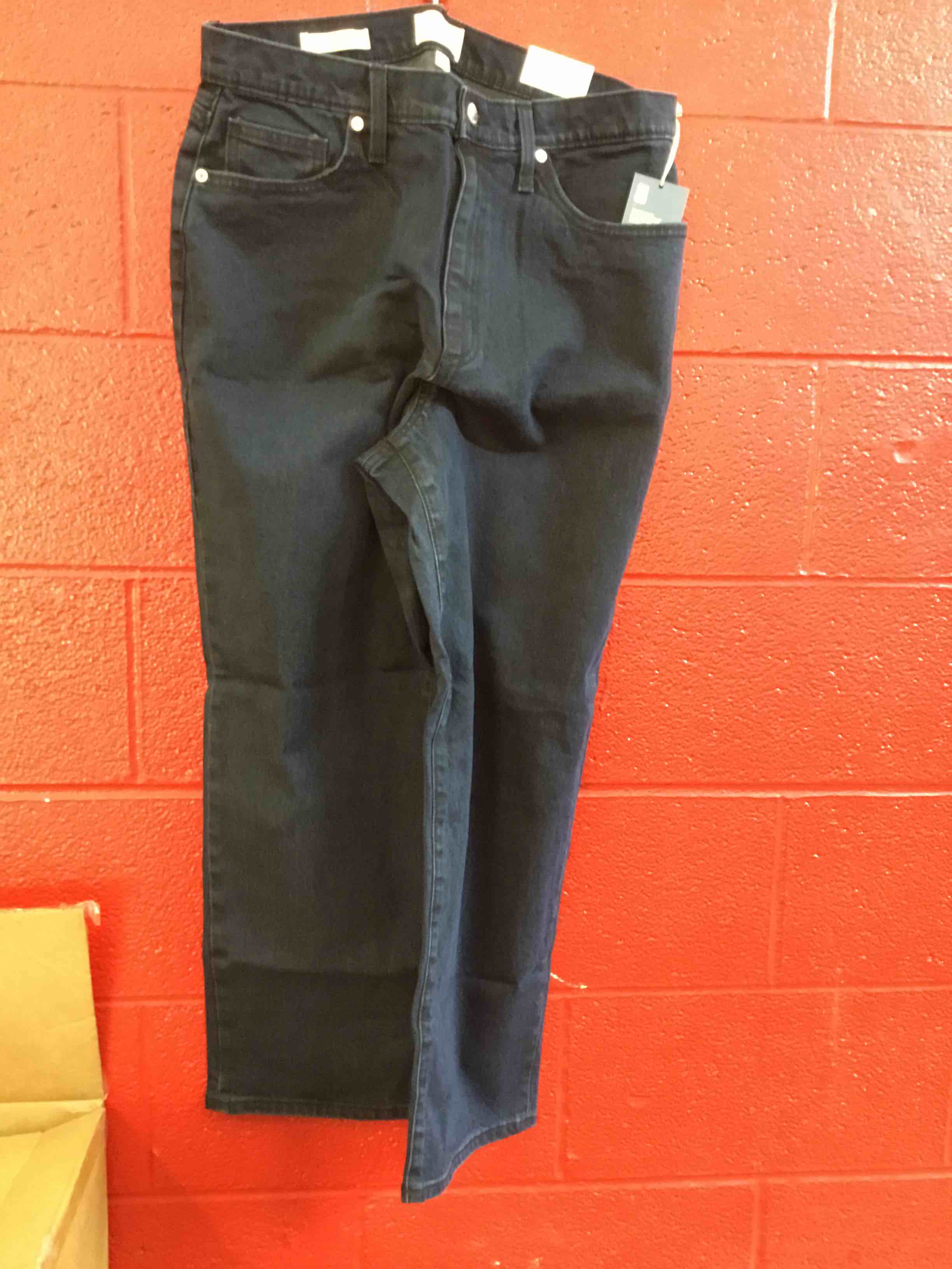 Size 18 Universal Thread high rise vintage straight jeans in Dark Wash 