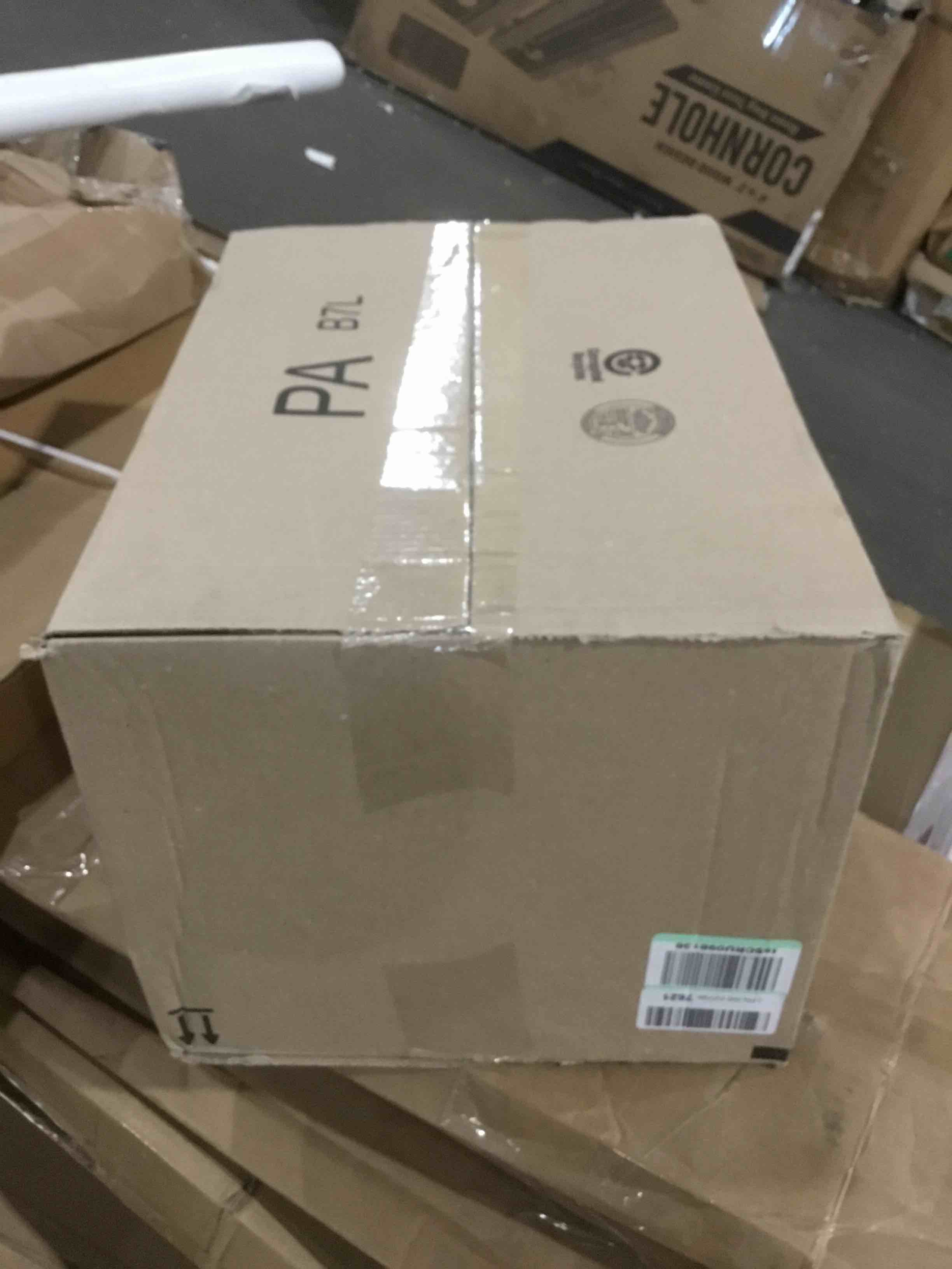 https://s3.amazonaws.com/lotting-images-prod/bidfta/RED5044827_1695736006482.jpeg