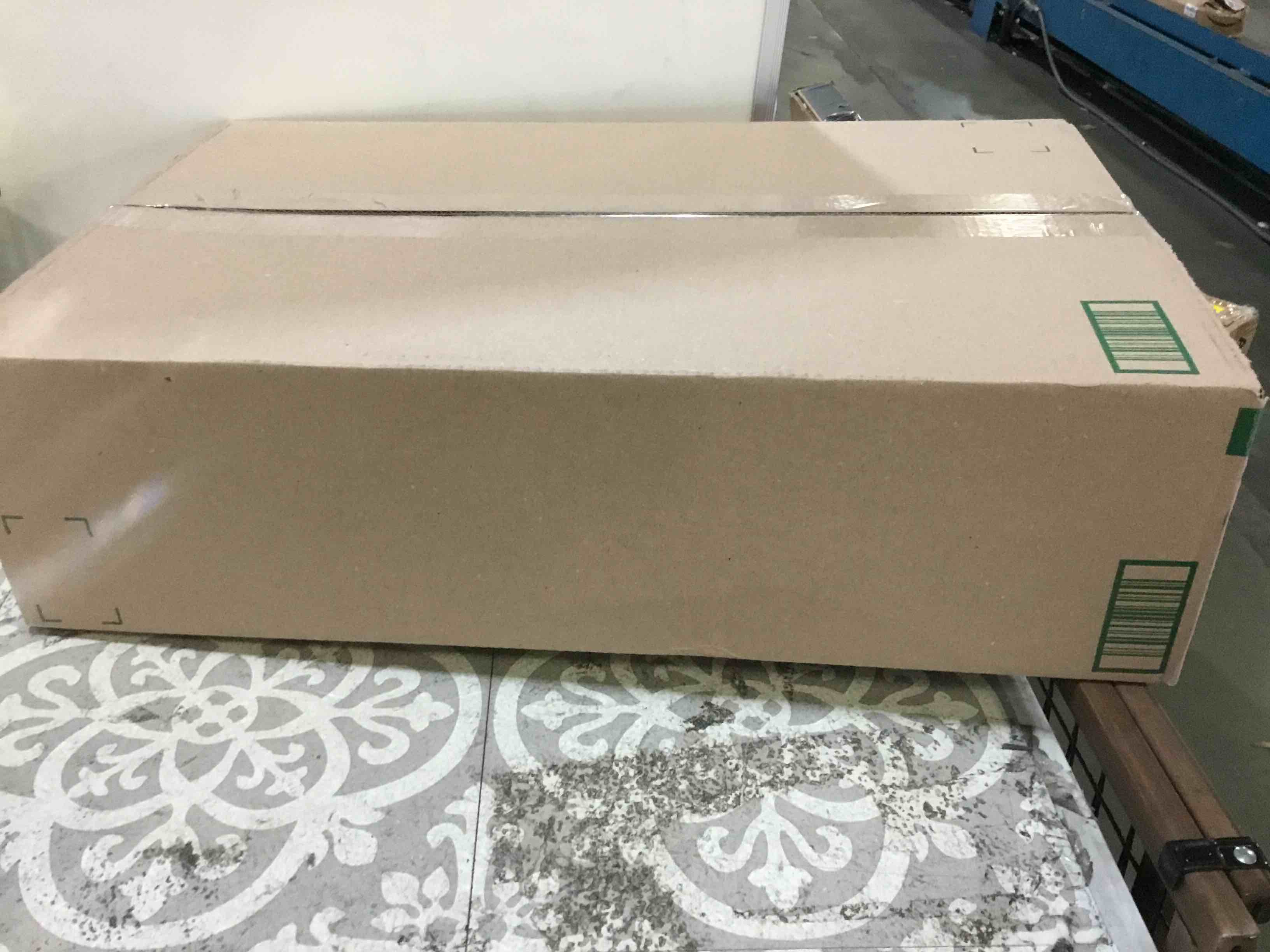 https://s3.amazonaws.com/lotting-images-prod/bidfta/RED5048366_1692899713484.jpeg