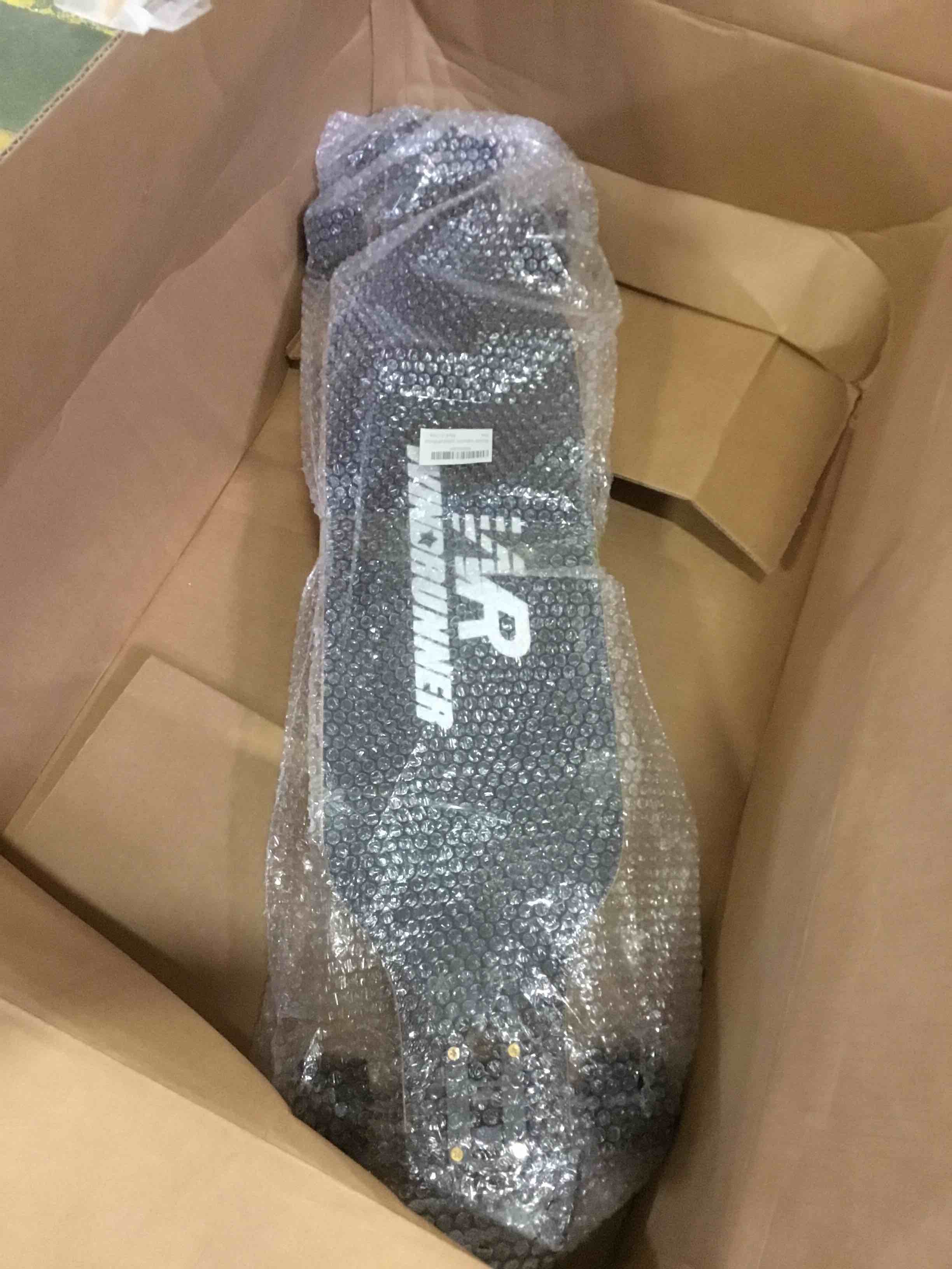 https://s3.amazonaws.com/lotting-images-prod/bidfta/RED5048851_1693338506897.jpeg