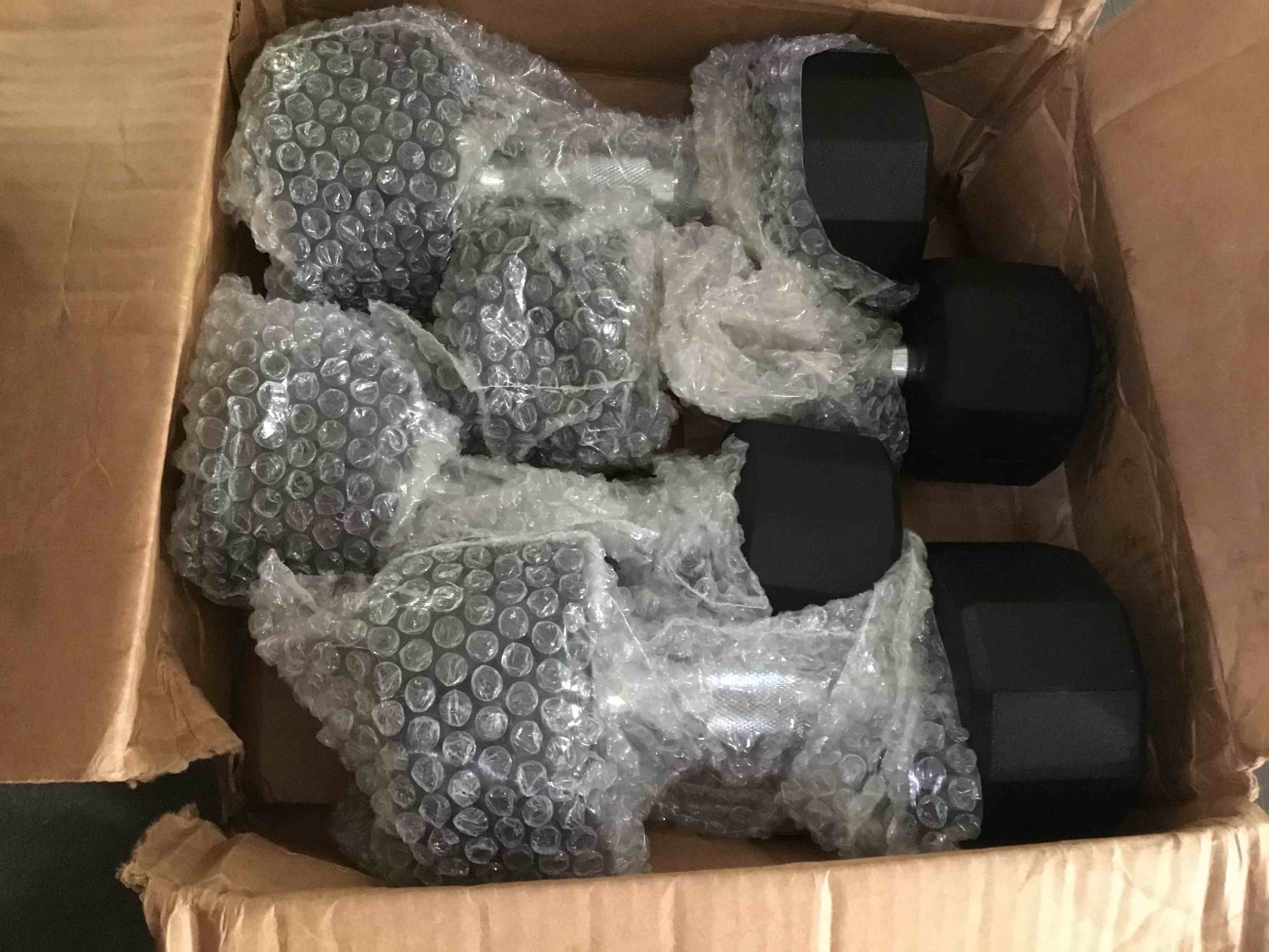 https://s3.amazonaws.com/lotting-images-prod/bidfta/RED5049130_1693570365239.jpeg