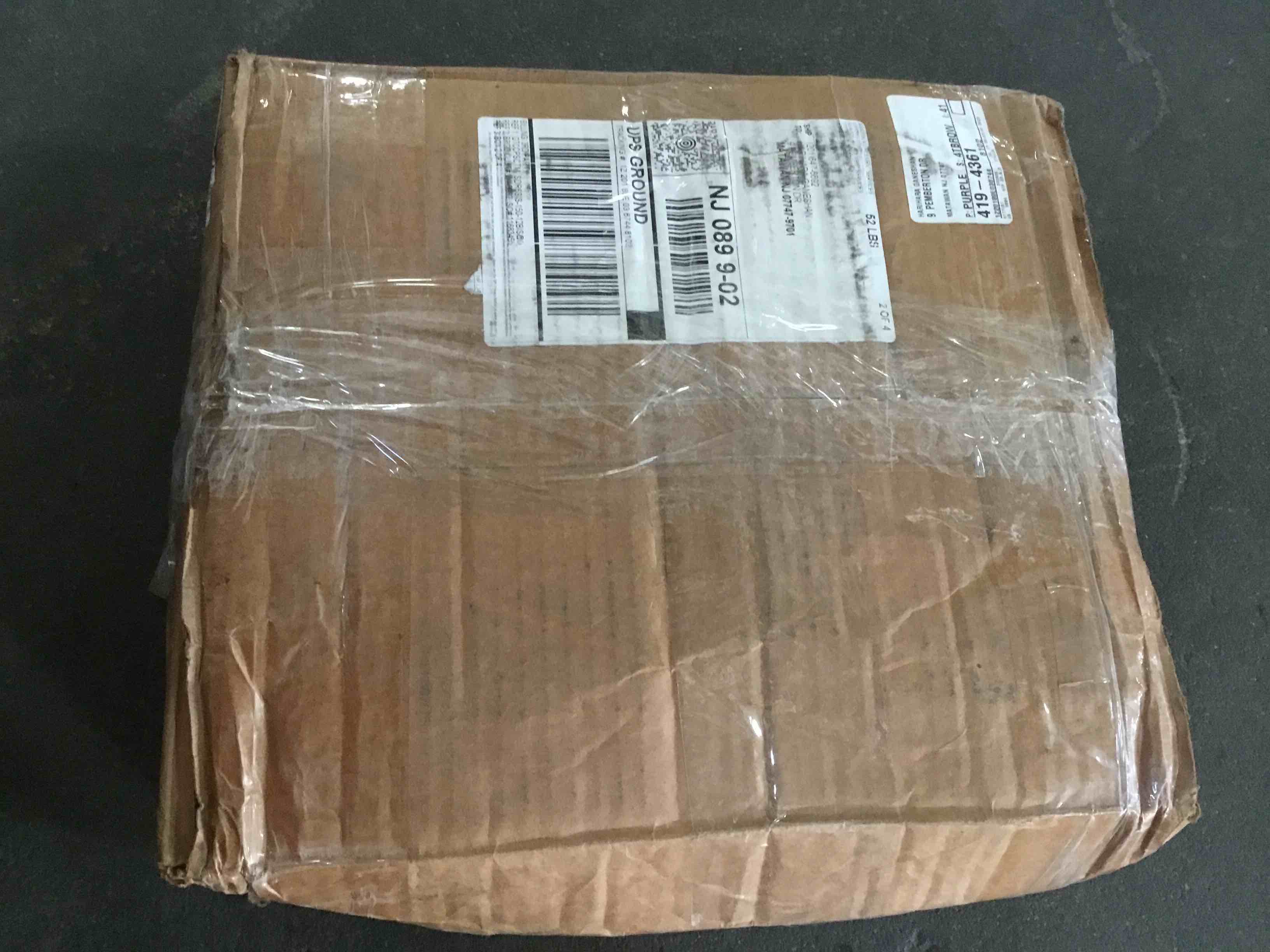 https://s3.amazonaws.com/lotting-images-prod/bidfta/RED5049130_1693570406984.jpeg