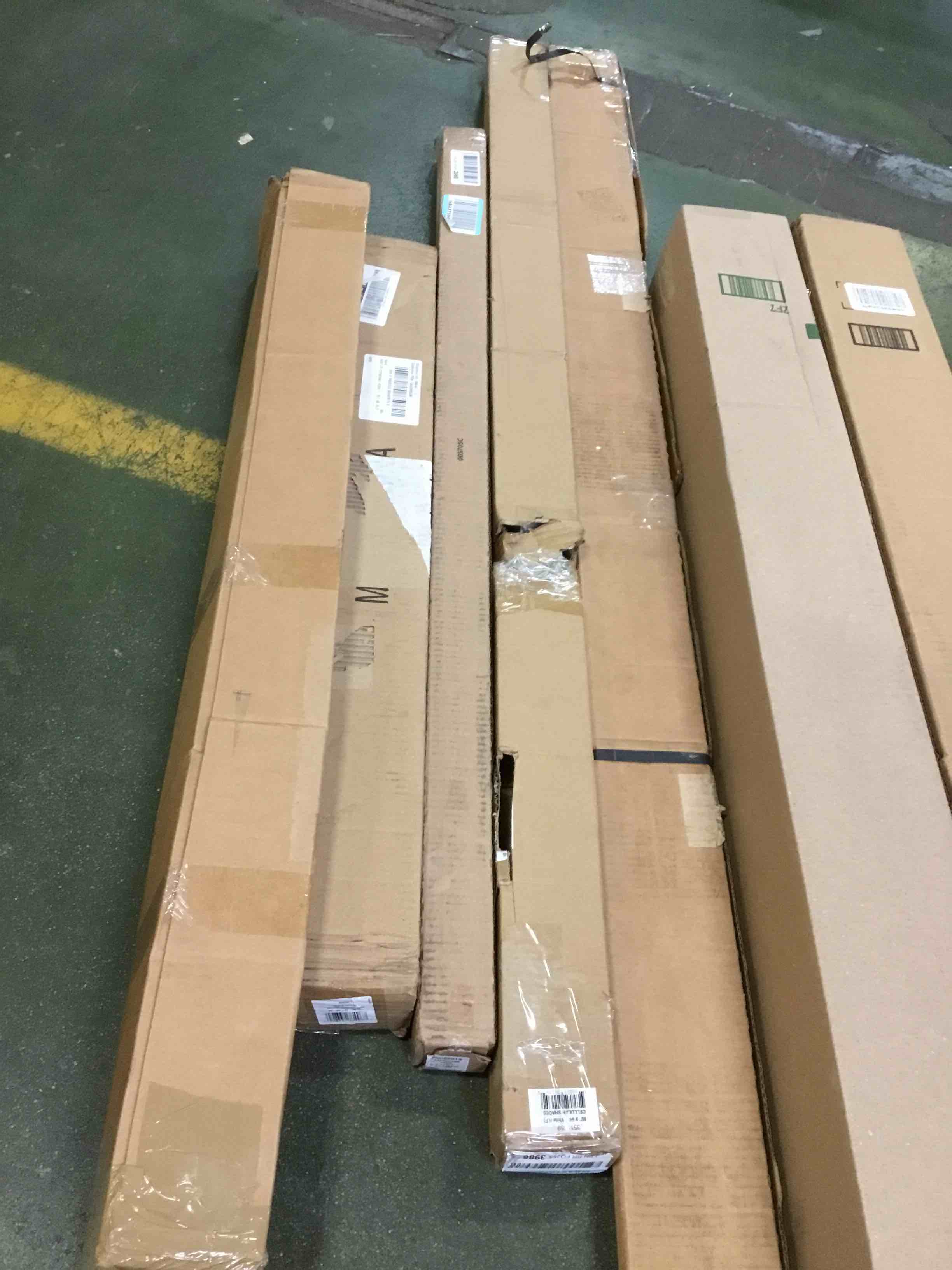 https://s3.amazonaws.com/lotting-images-prod/bidfta/RED5049369_1694023112892.jpeg