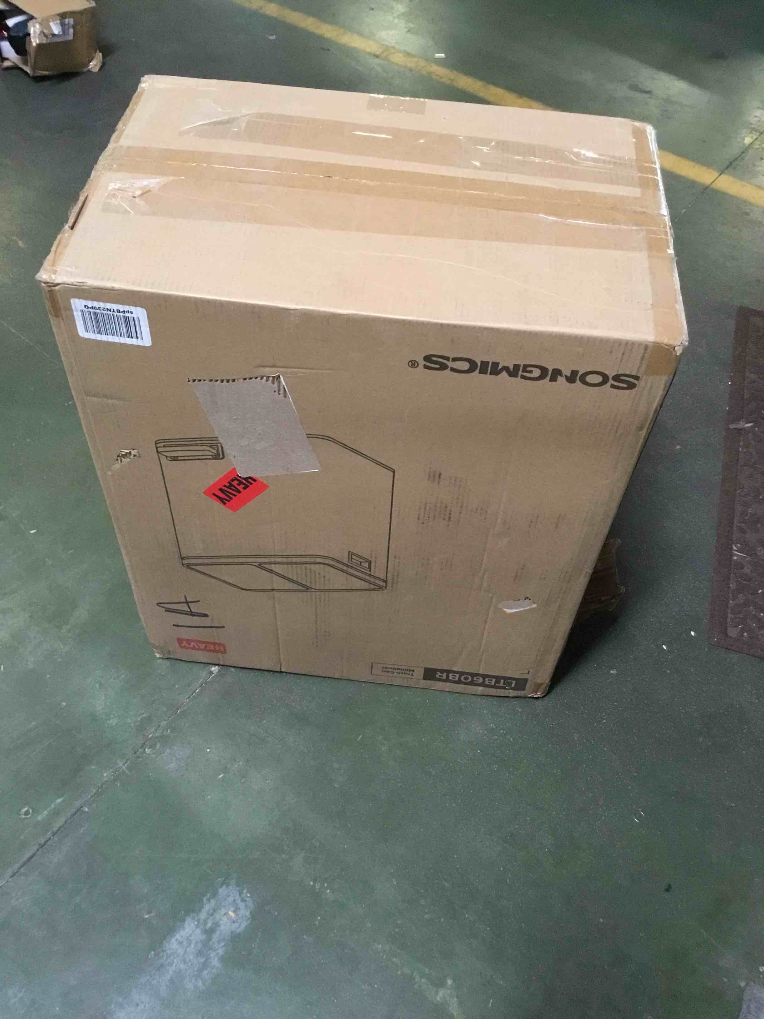 https://s3.amazonaws.com/lotting-images-prod/bidfta/RED5051013_1692647498679.jpeg