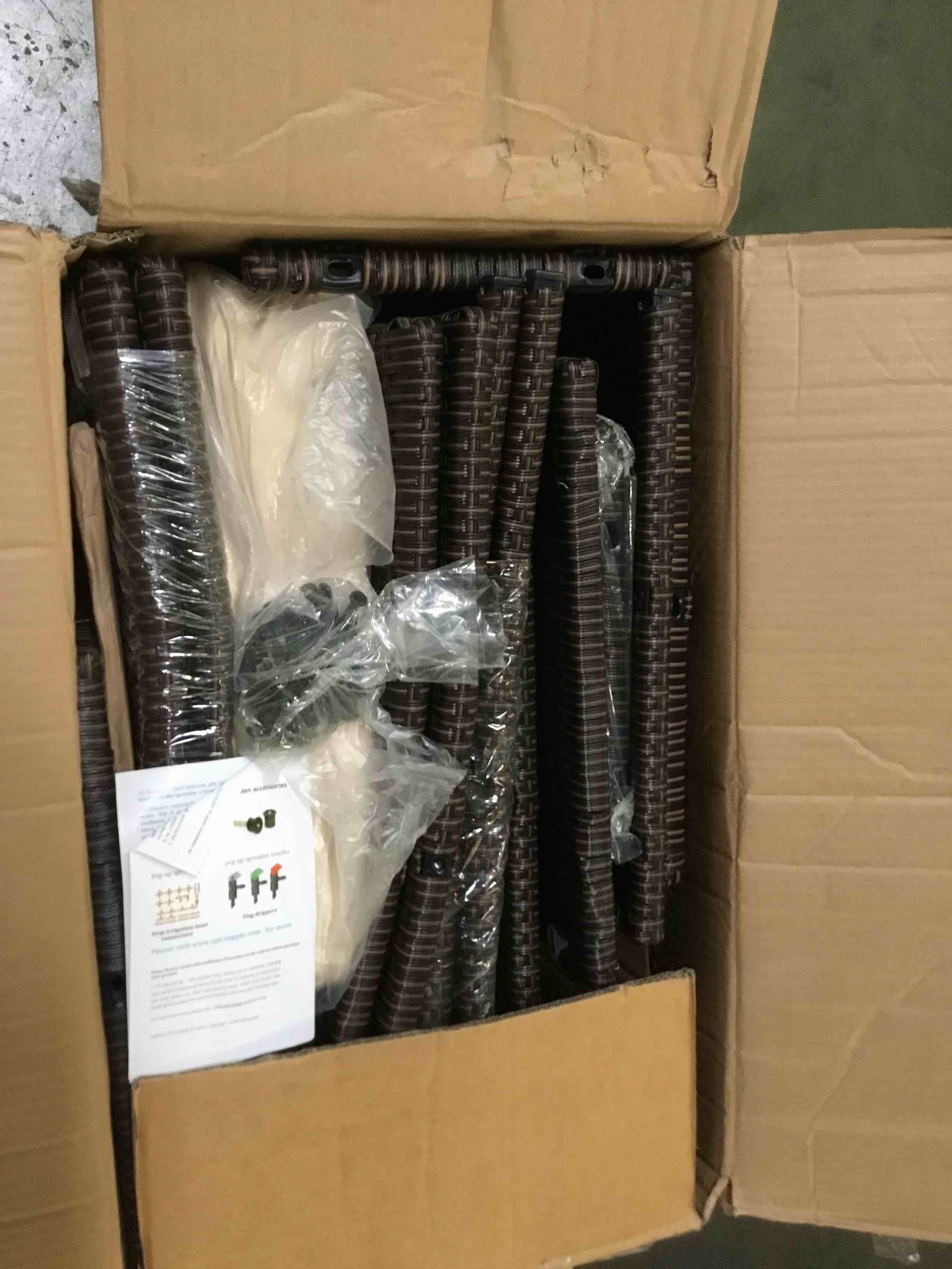 https://s3.amazonaws.com/lotting-images-prod/bidfta/RED5051016_1692648187161.jpeg