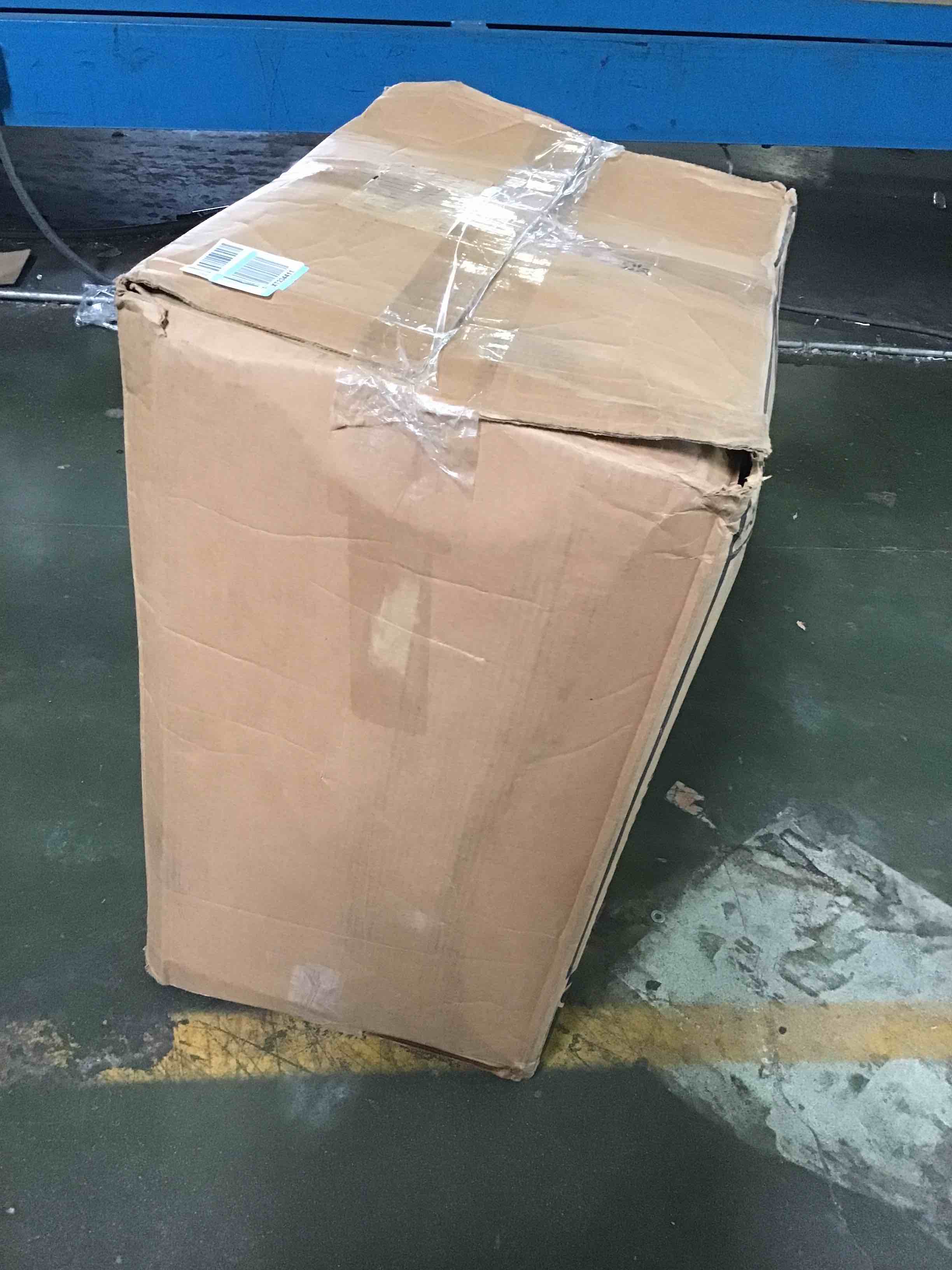https://s3.amazonaws.com/lotting-images-prod/bidfta/RED5051112_1692719467763.jpeg