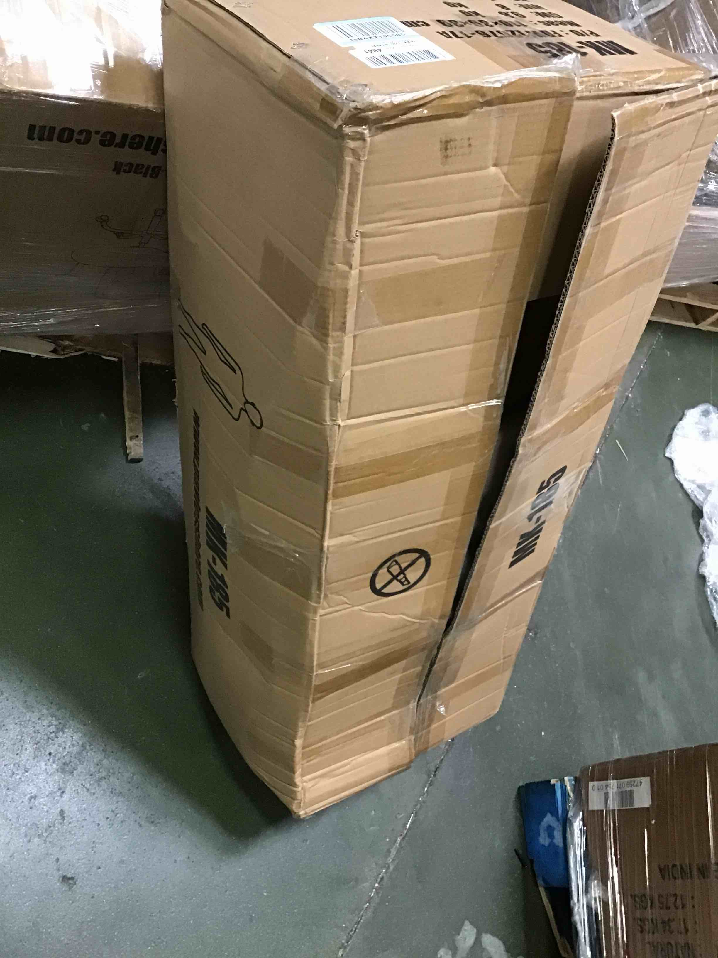 https://s3.amazonaws.com/lotting-images-prod/bidfta/RED5051594_1692973138219.jpeg