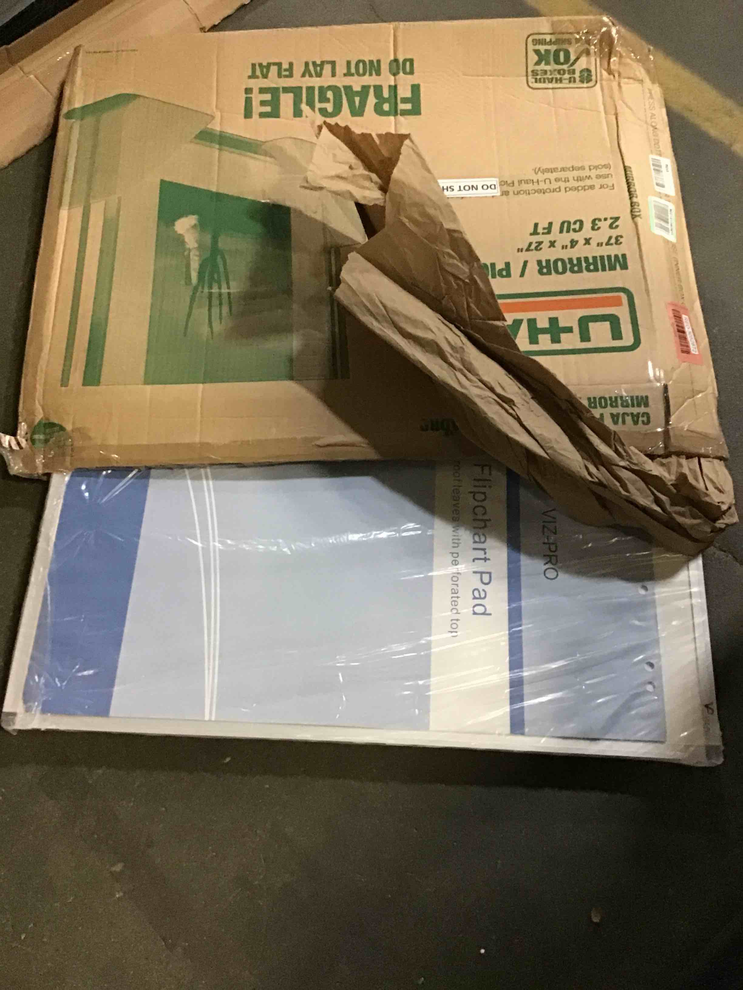https://s3.amazonaws.com/lotting-images-prod/bidfta/RED5052872_1693480254815.jpeg
