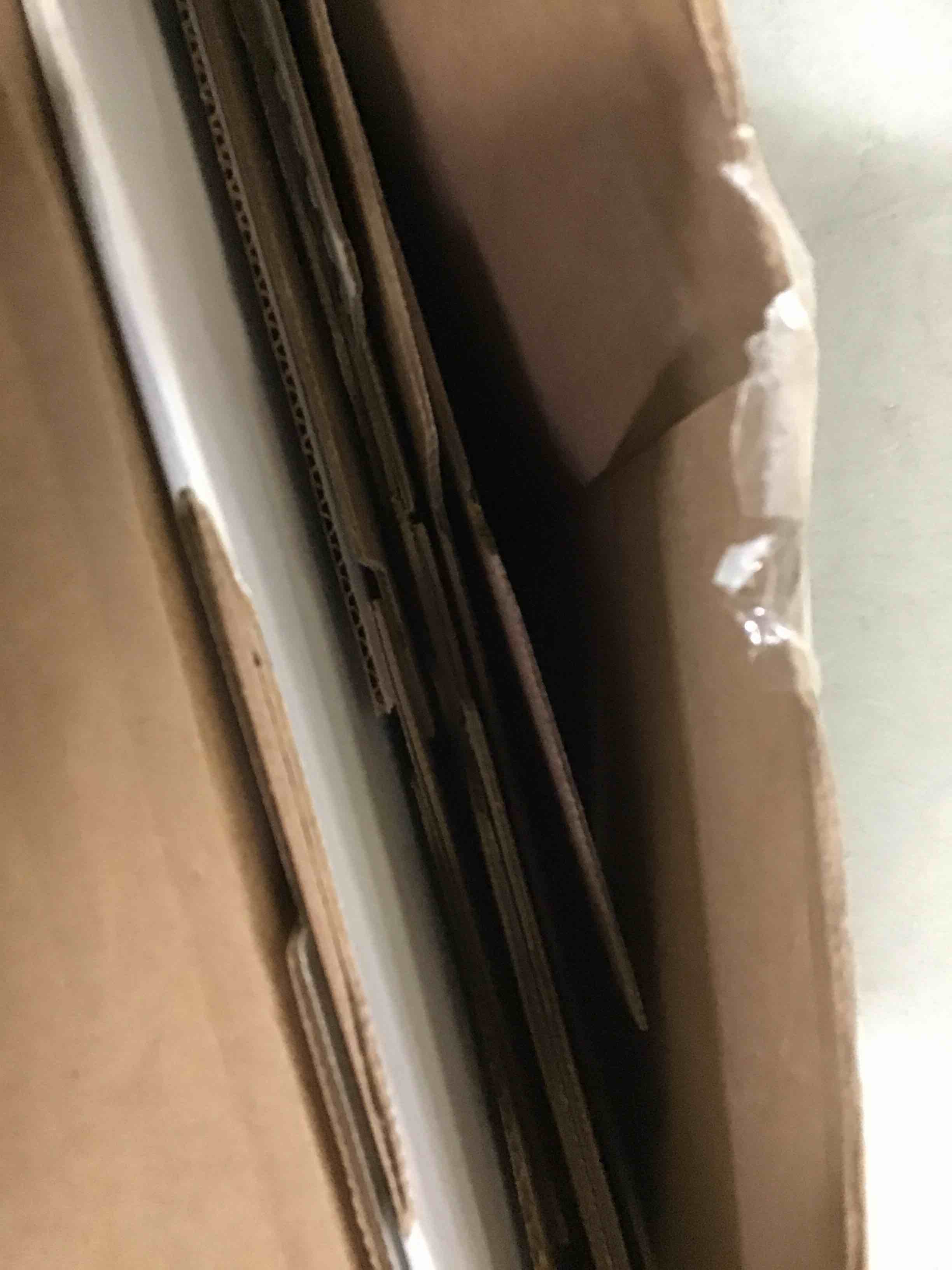https://s3.amazonaws.com/lotting-images-prod/bidfta/RED5053121_1694028502463.jpeg