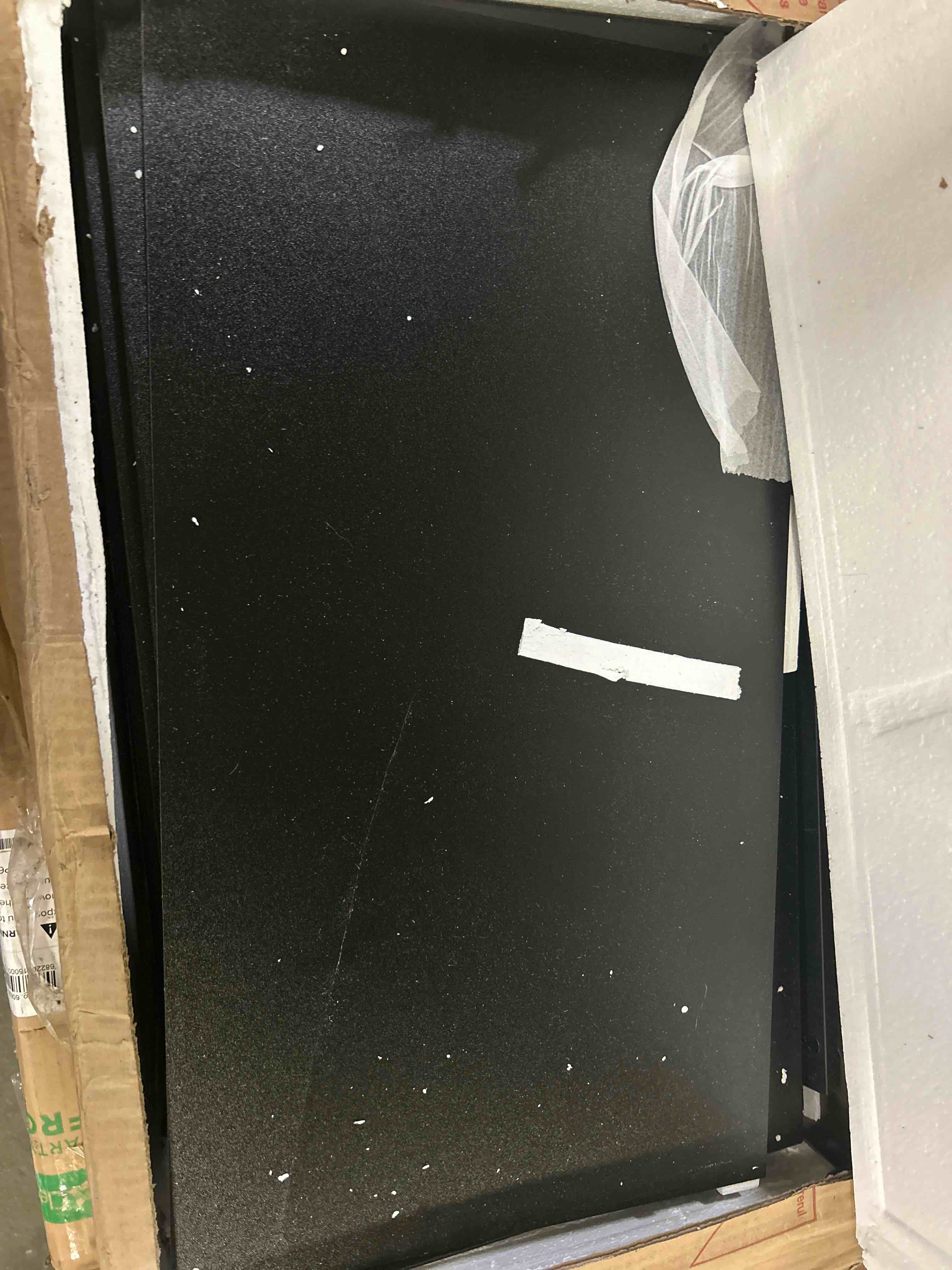 https://s3.amazonaws.com/lotting-images-prod/bidfta/RED5053457_1694354723780.jpeg