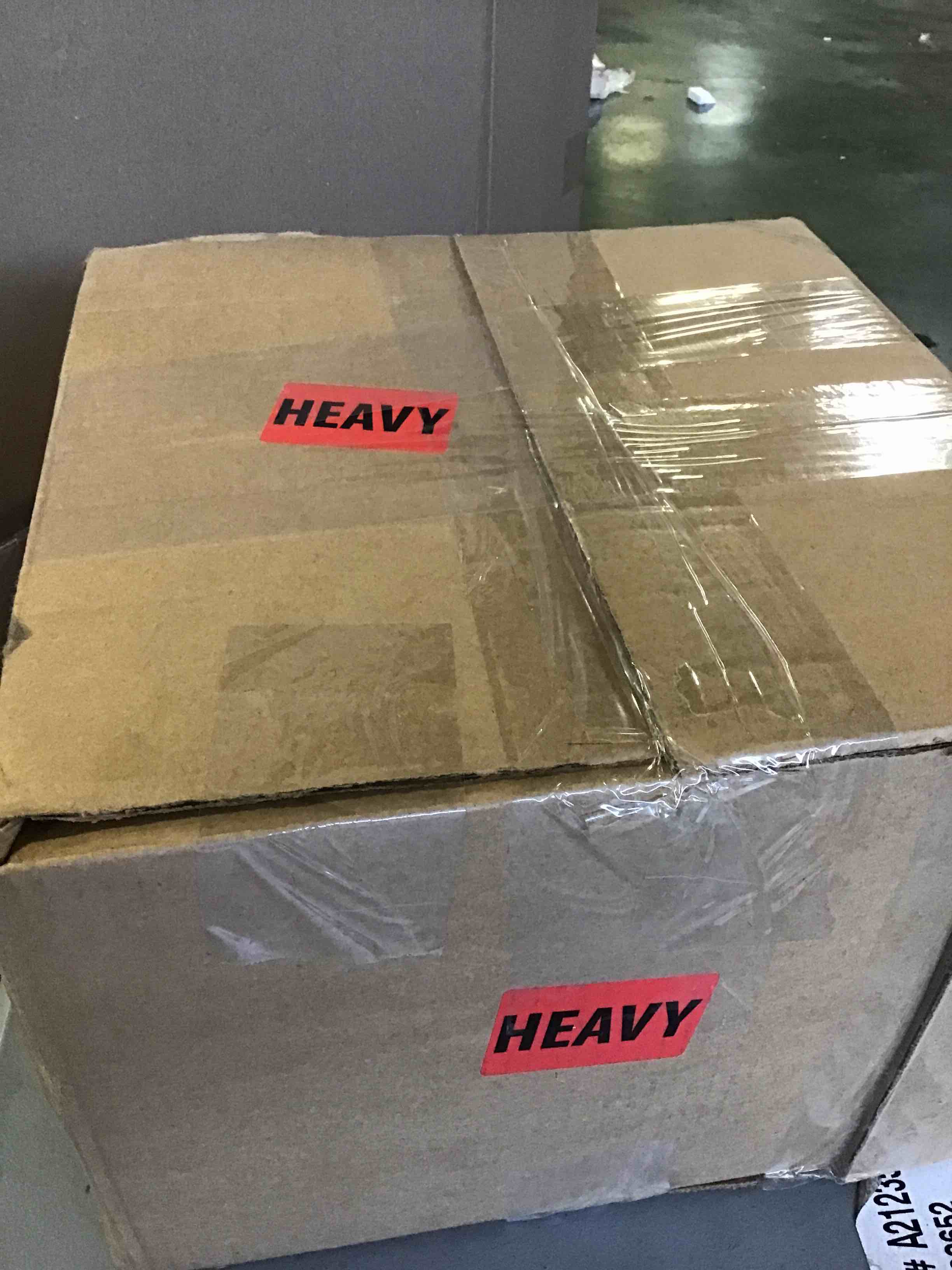 https://s3.amazonaws.com/lotting-images-prod/bidfta/RED5055775_1692372856959.jpeg