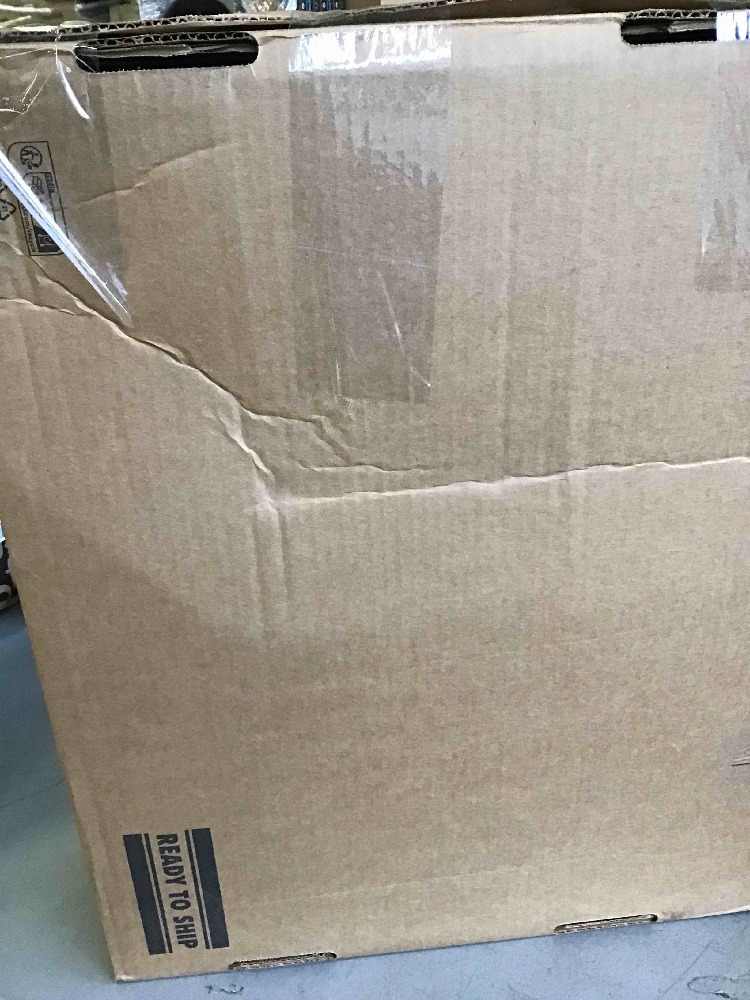 https://s3.amazonaws.com/lotting-images-prod/bidfta/RED5056614_1692811386931.jpeg