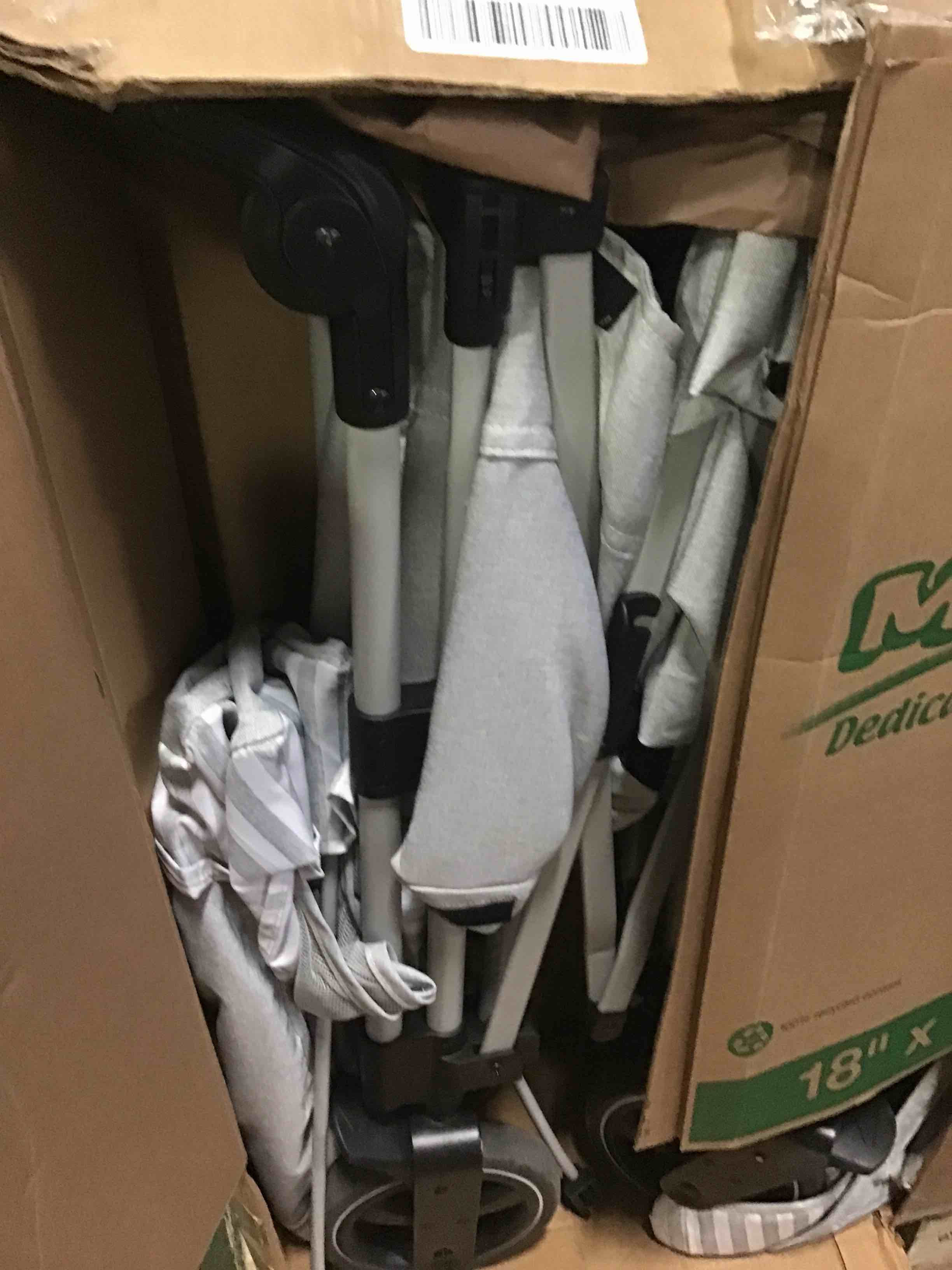 https://s3.amazonaws.com/lotting-images-prod/bidfta/RED5056920_1693048071666.jpeg