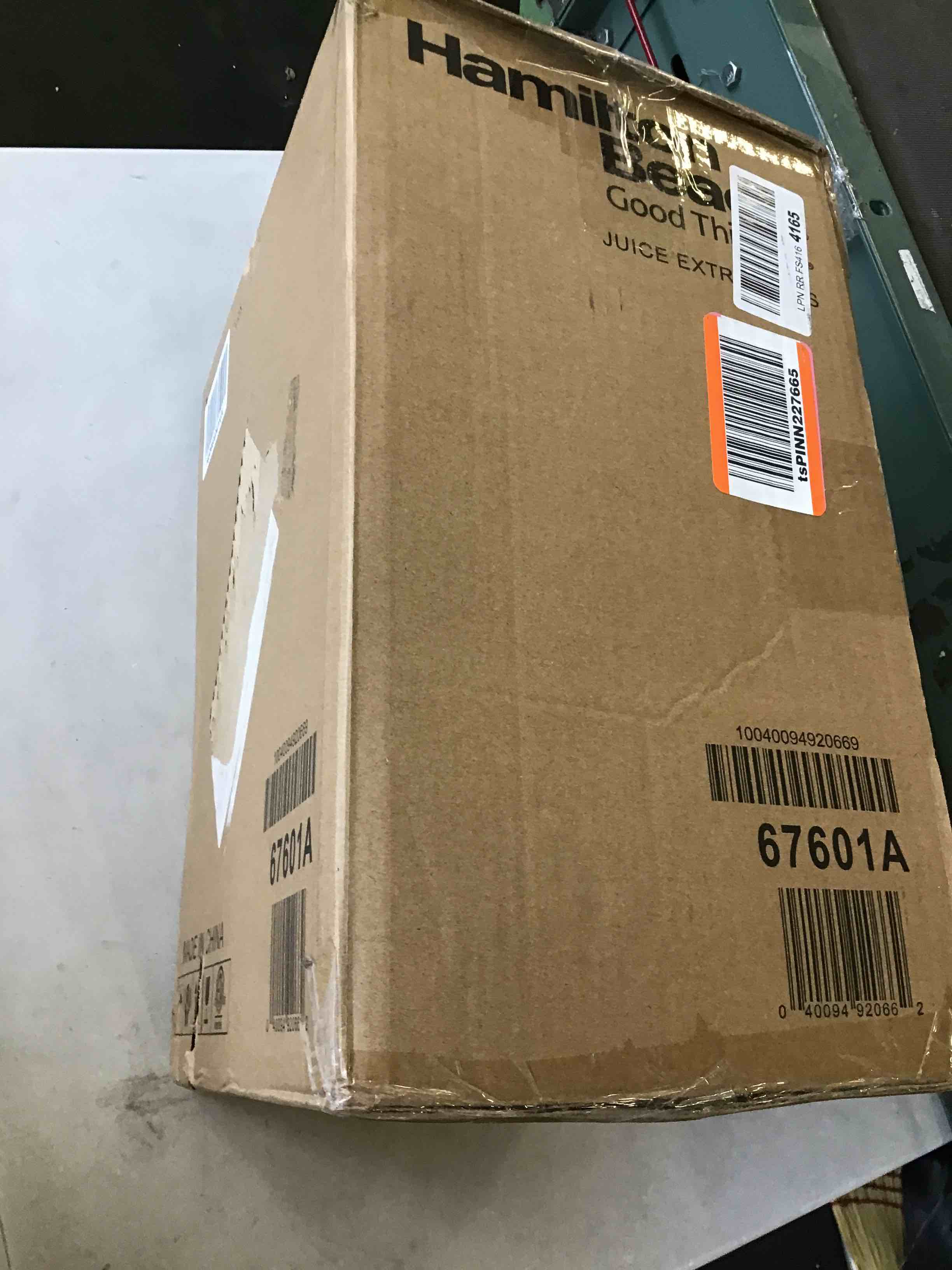 https://s3.amazonaws.com/lotting-images-prod/bidfta/RED5057110_1692988915212.jpeg