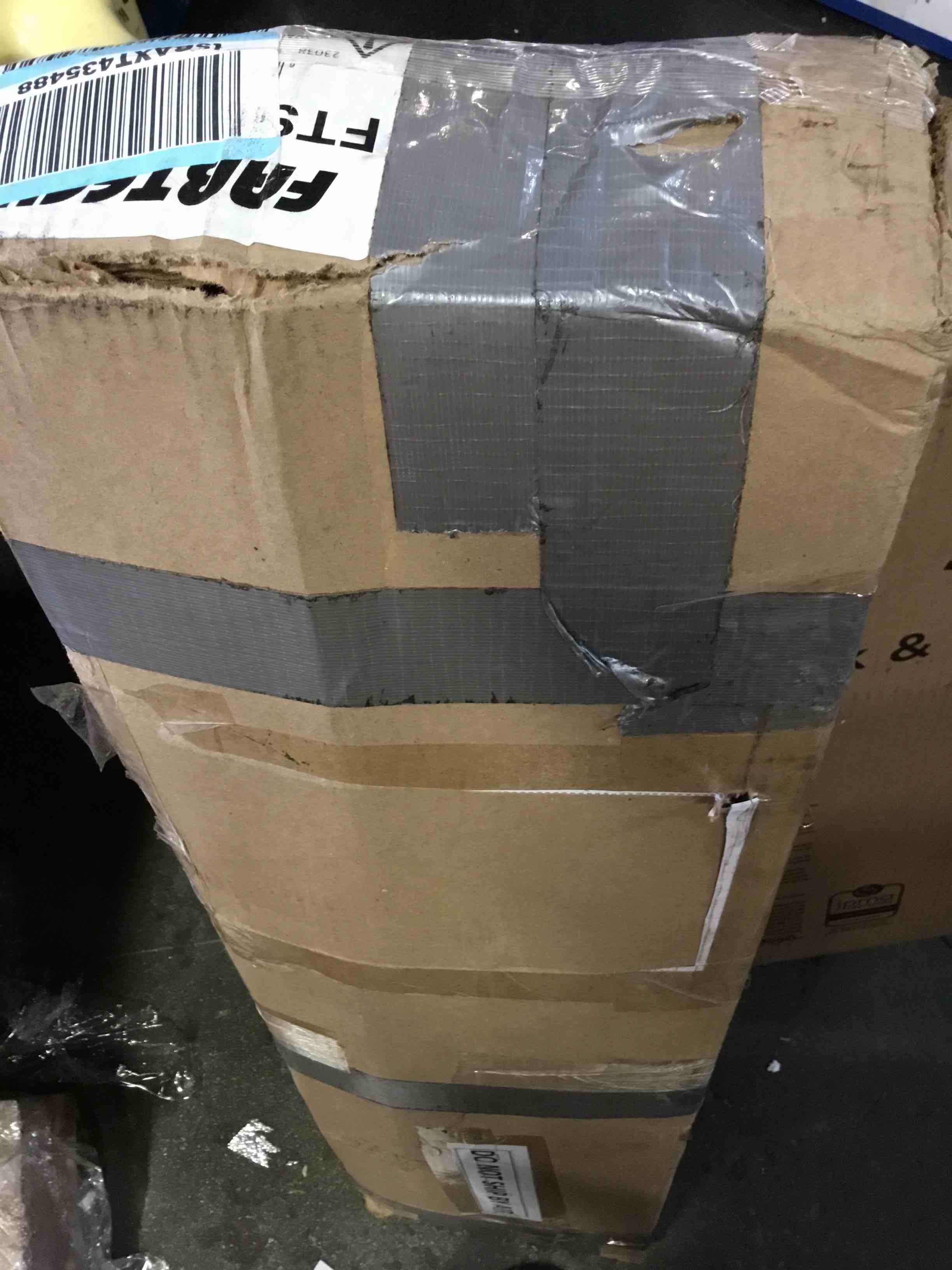 https://s3.amazonaws.com/lotting-images-prod/bidfta/RED5058455_1692893349804.jpeg