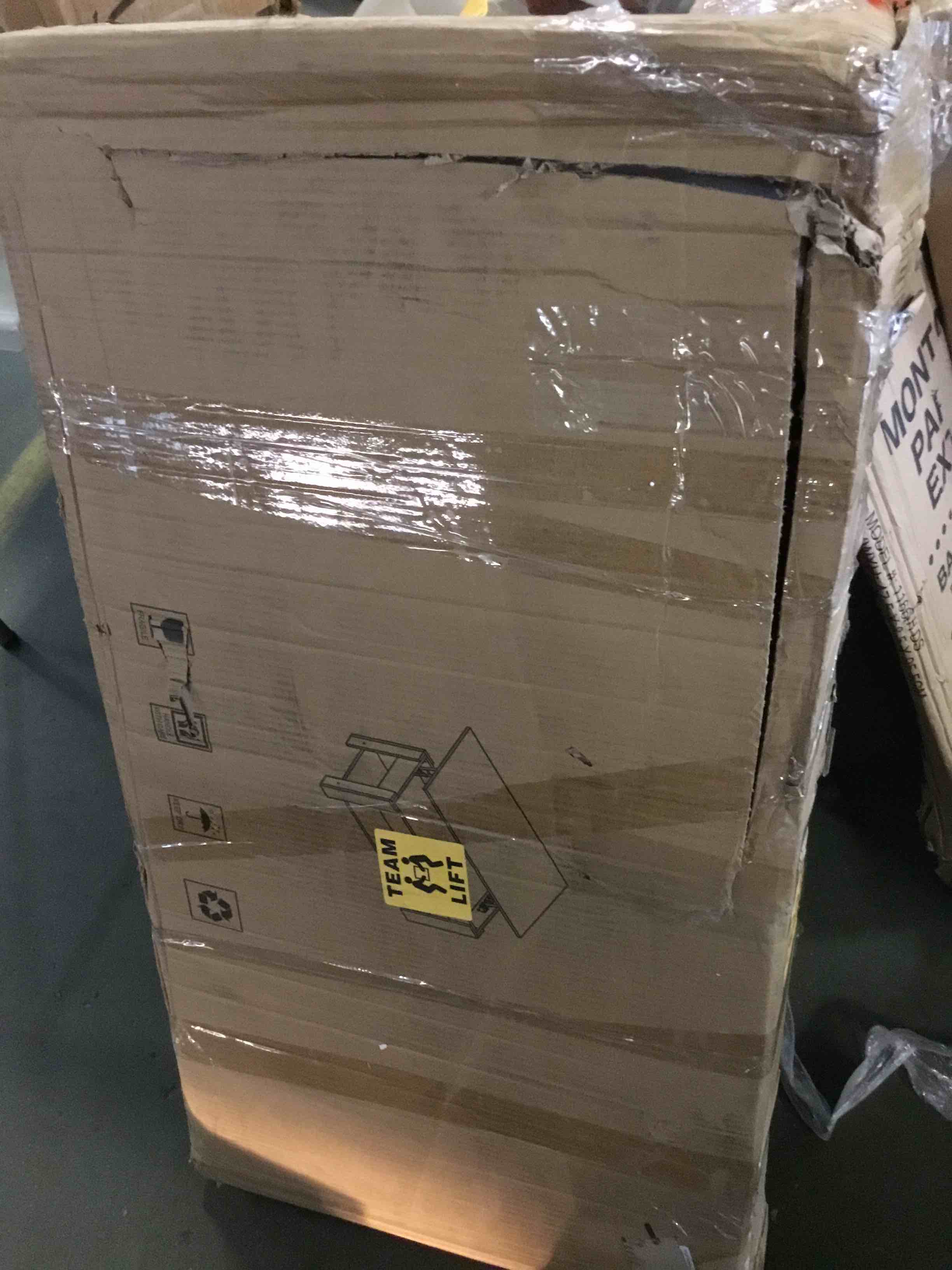 https://s3.amazonaws.com/lotting-images-prod/bidfta/RED5059862_1693914469845.jpeg