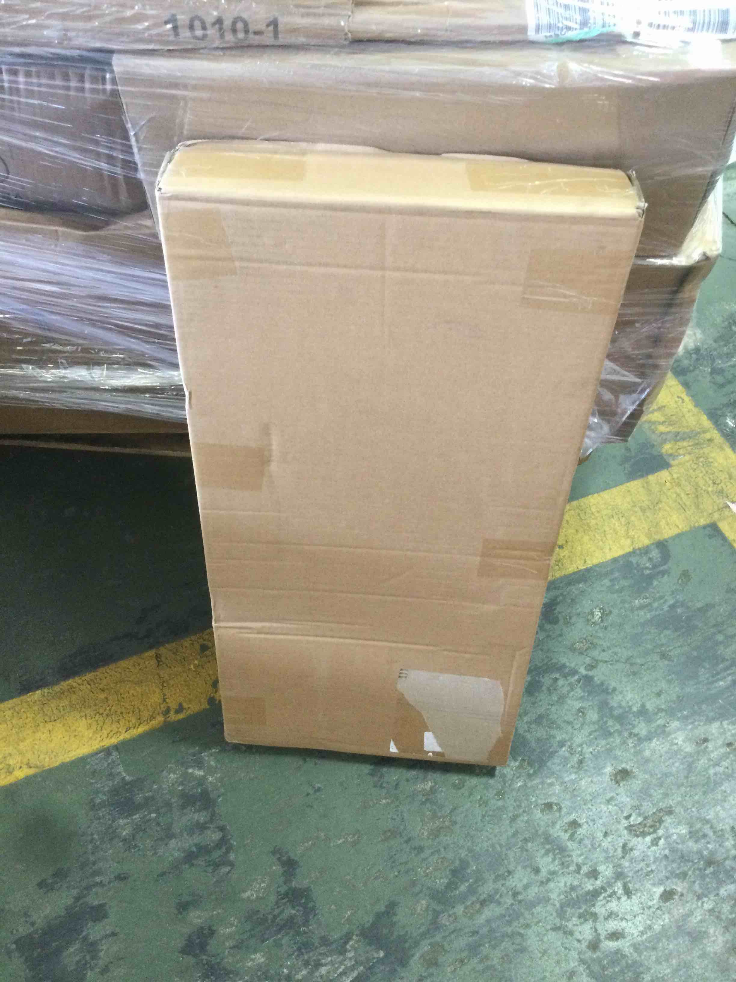 https://s3.amazonaws.com/lotting-images-prod/bidfta/RED5060126_1694810597927.jpeg