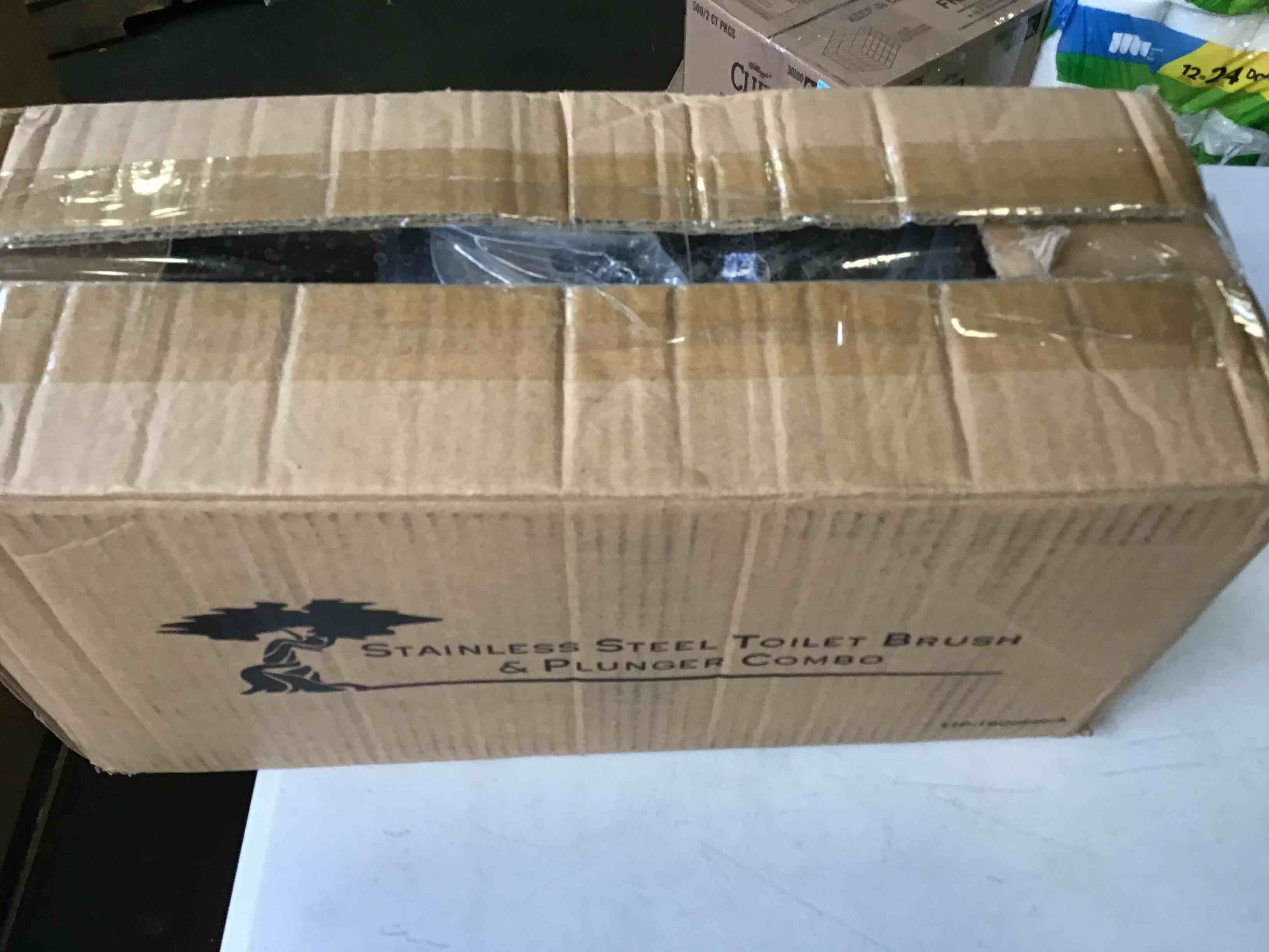 https://s3.amazonaws.com/lotting-images-prod/bidfta/RED5061483_1694202329772.jpeg