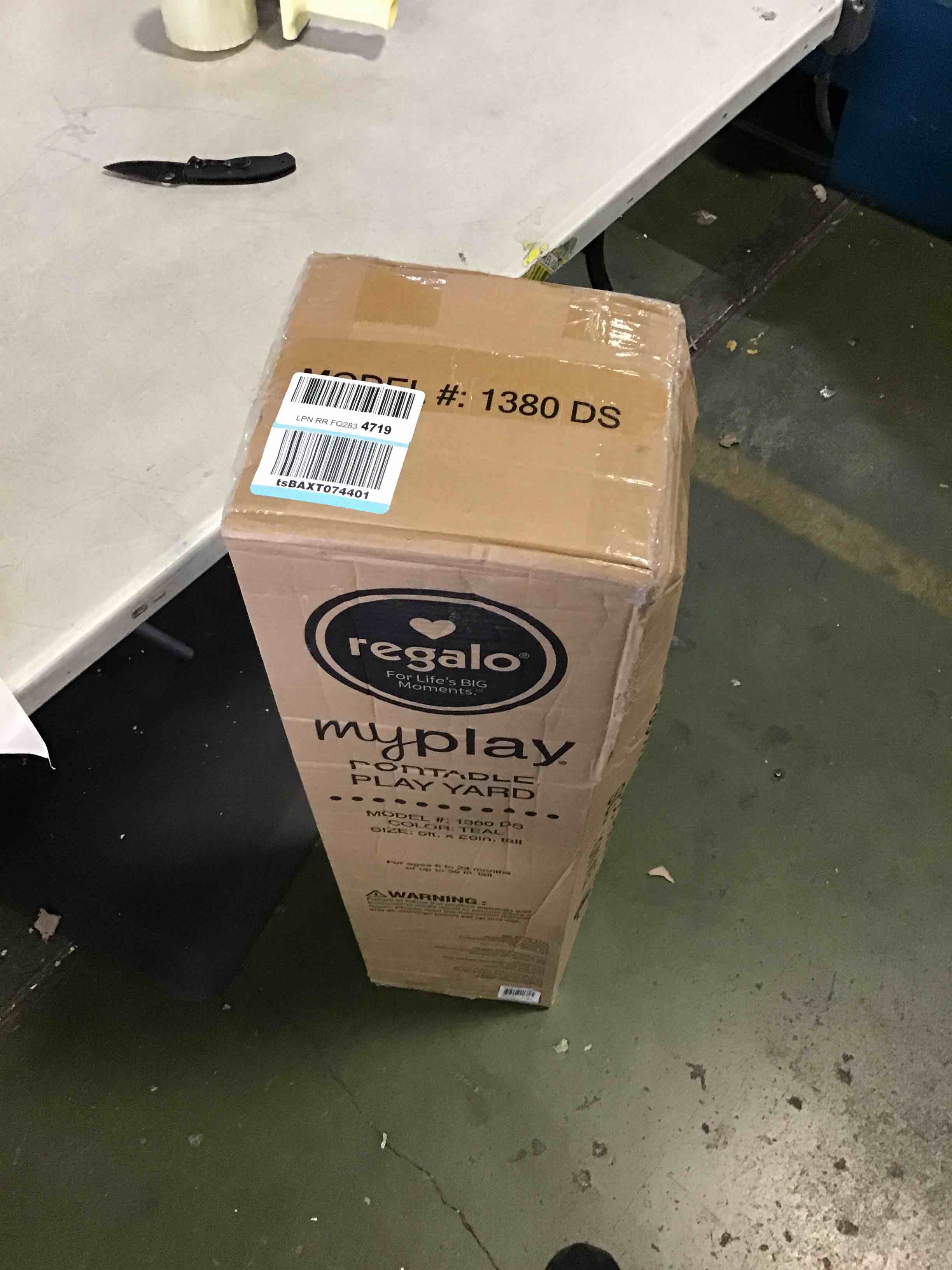 https://s3.amazonaws.com/lotting-images-prod/bidfta/RED5063106_1694716774615.jpeg