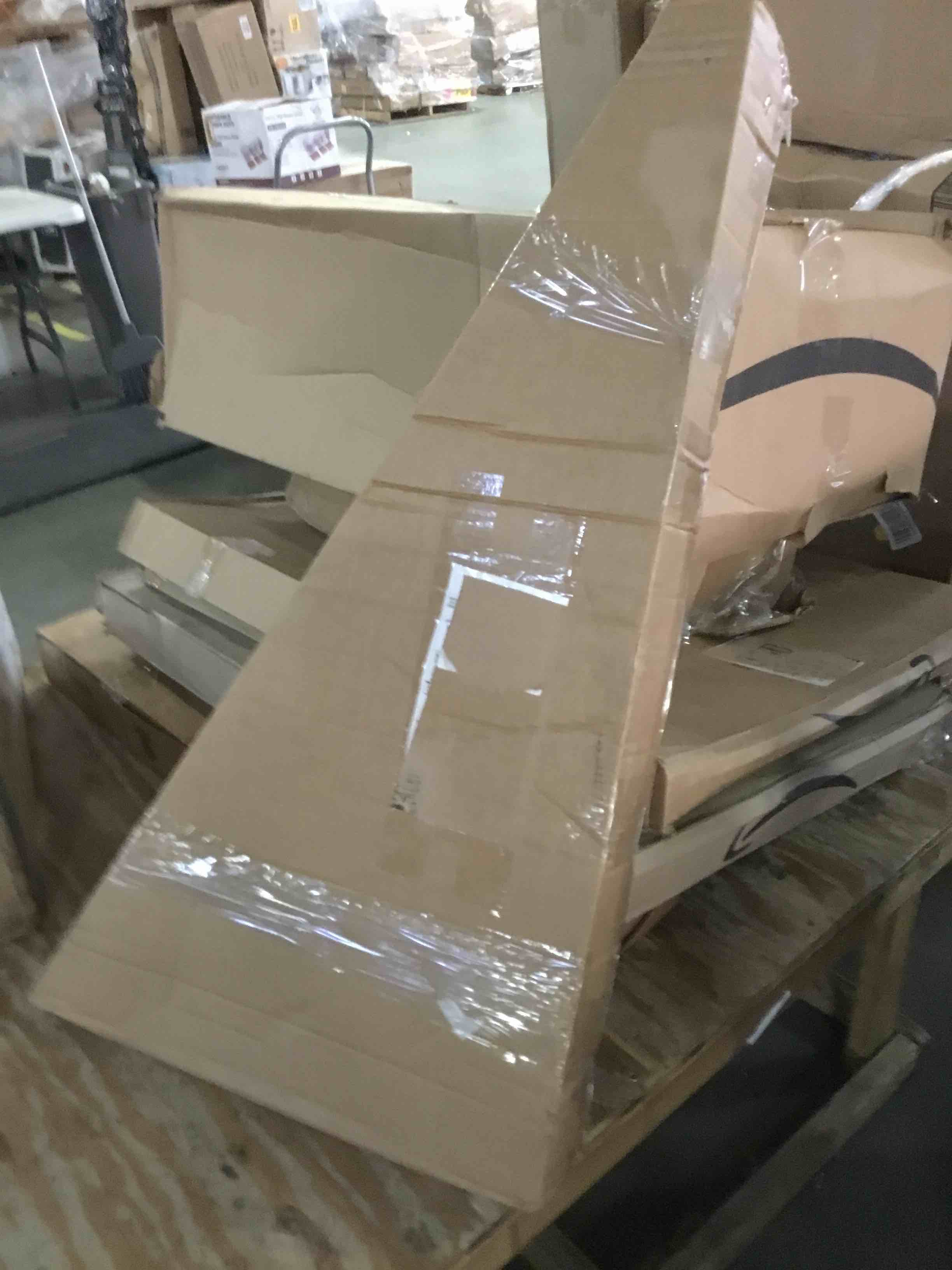 https://s3.amazonaws.com/lotting-images-prod/bidfta/RED5063303_1695037701275.jpeg