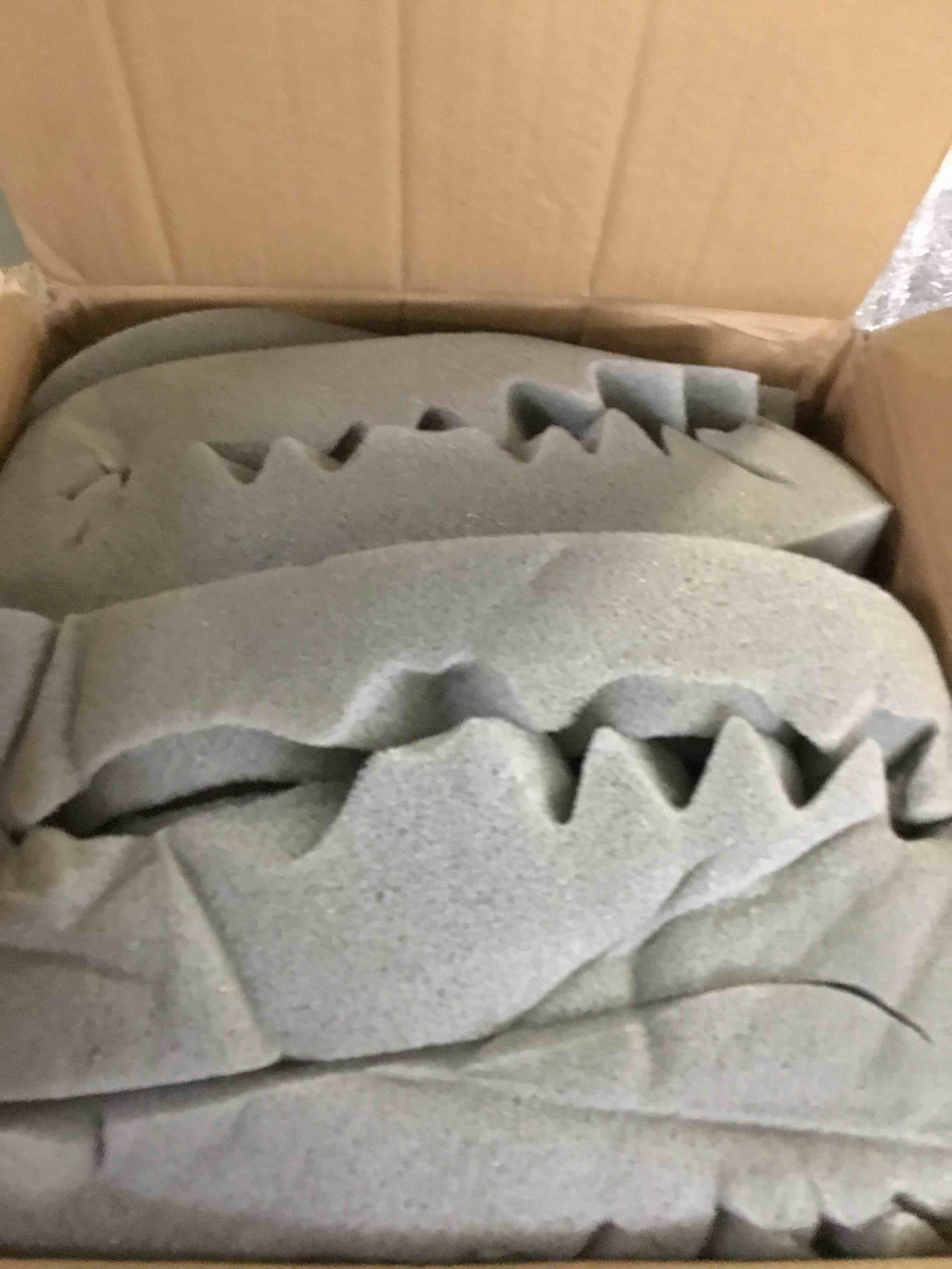 https://s3.amazonaws.com/lotting-images-prod/bidfta/RED5063348_1695044419930.jpeg