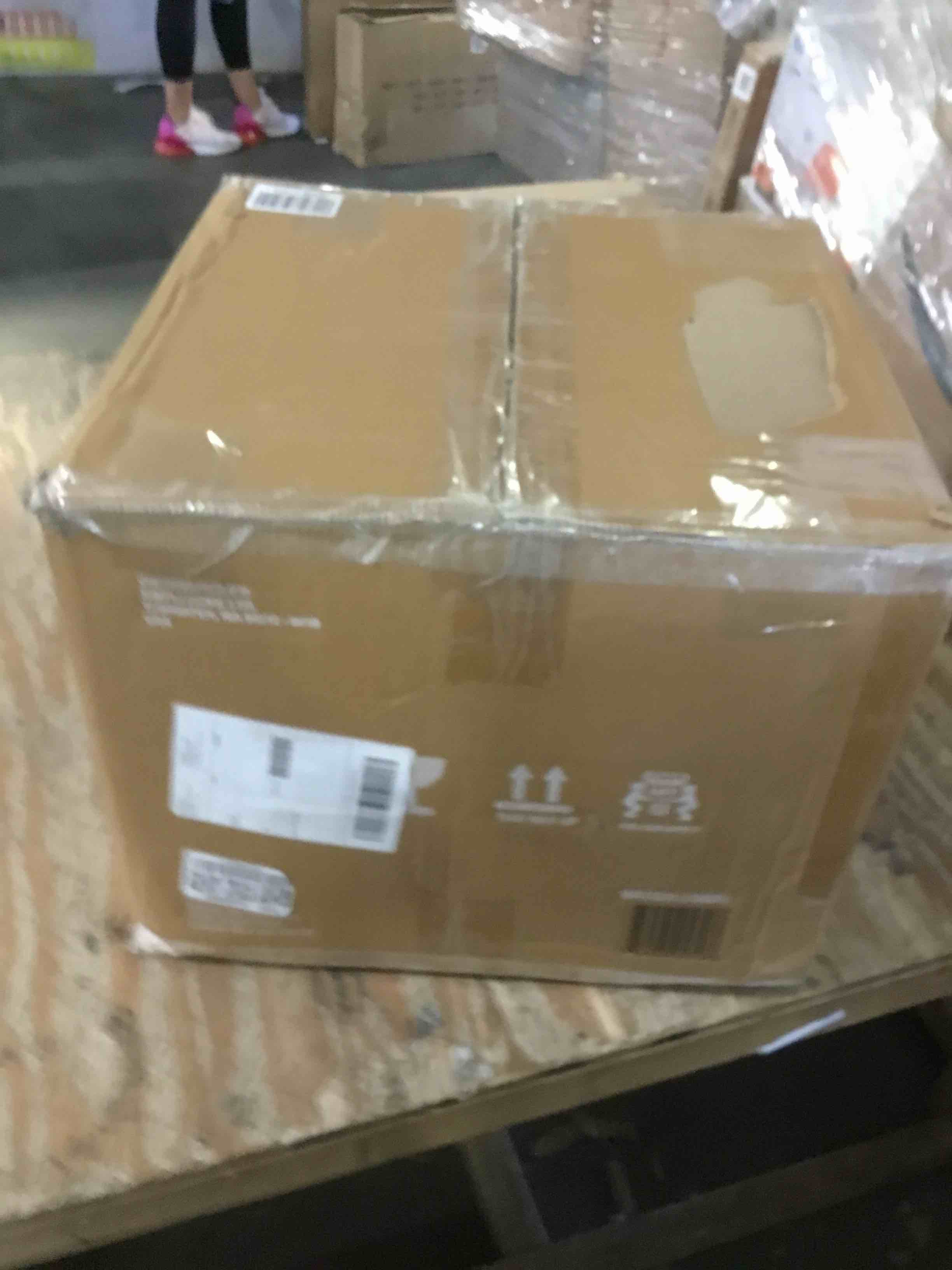 https://s3.amazonaws.com/lotting-images-prod/bidfta/RED5063640_1695152940222.jpeg