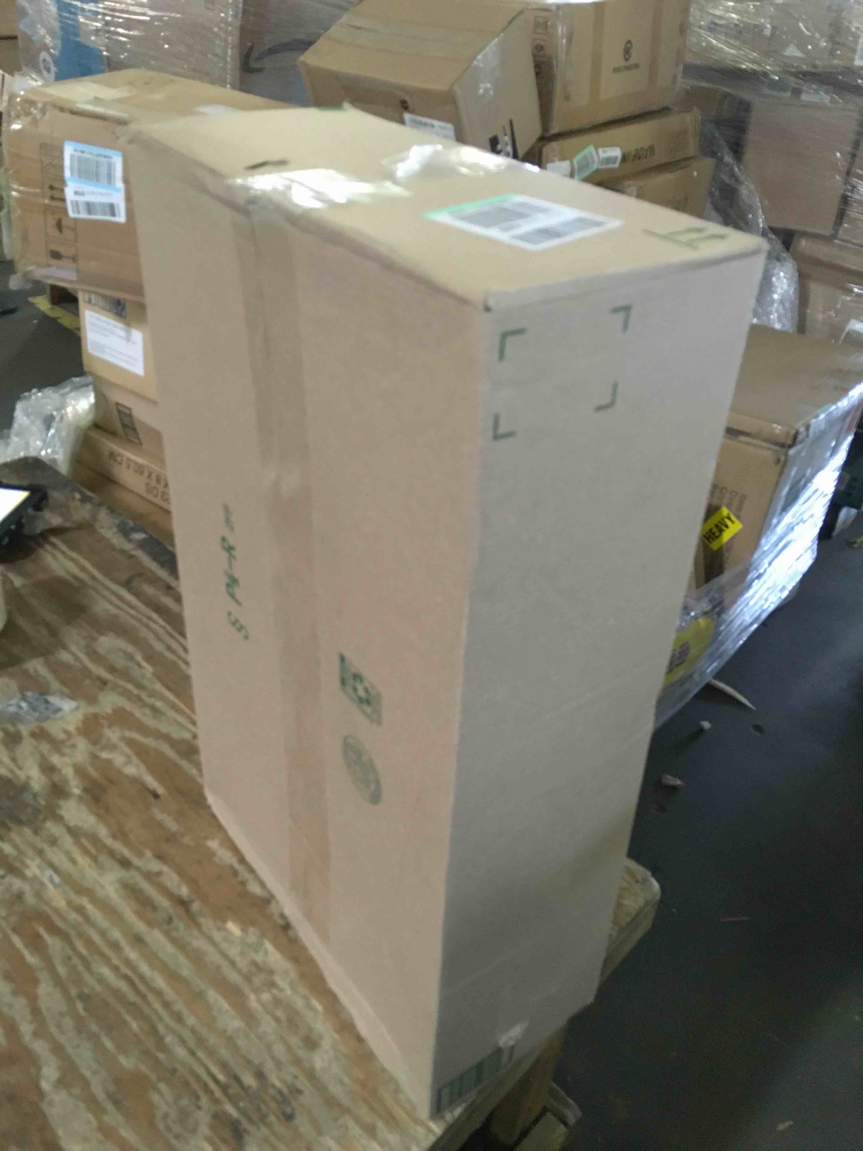 https://s3.amazonaws.com/lotting-images-prod/bidfta/RED5063837_1695231335589.jpeg