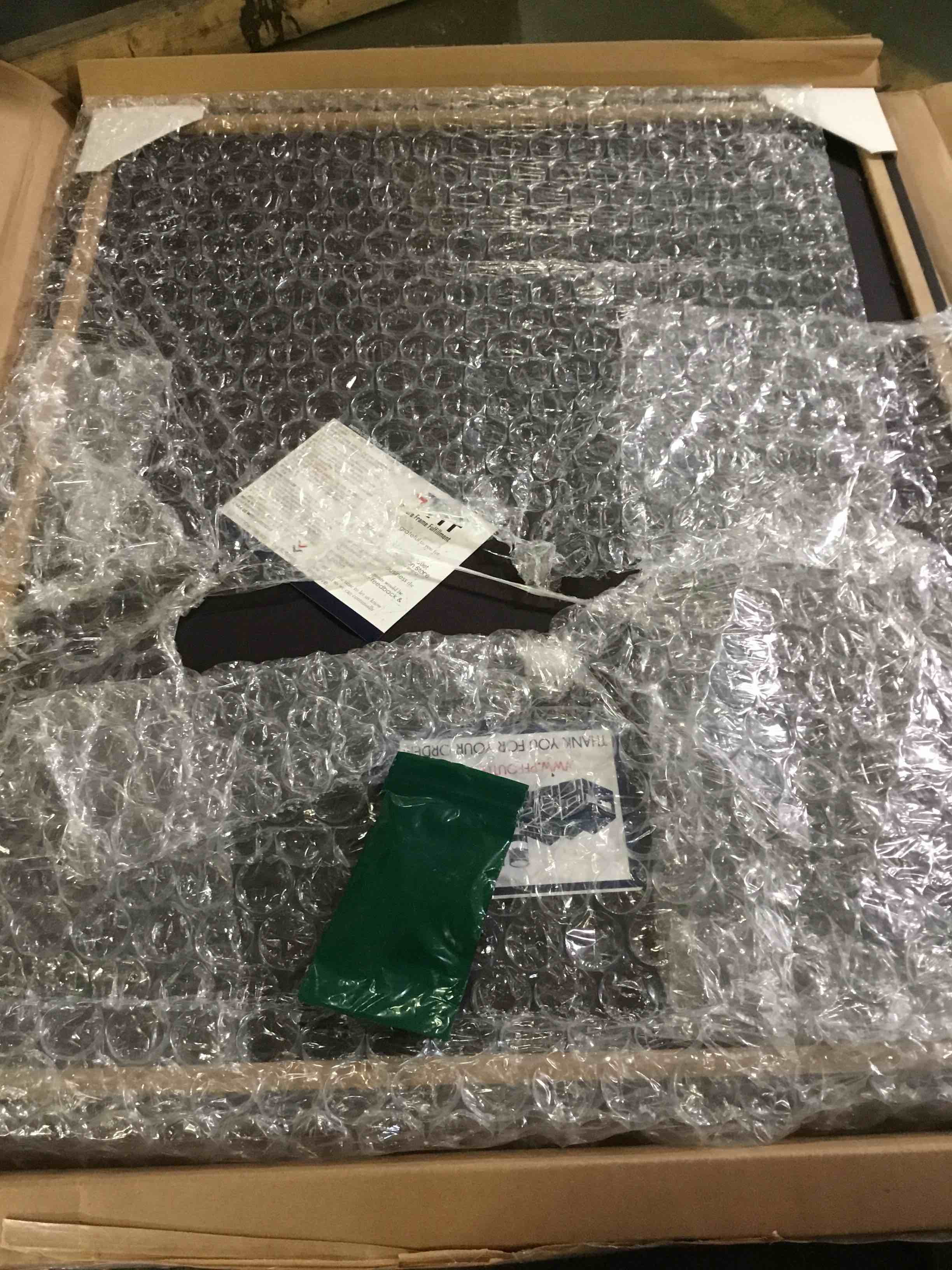 https://s3.amazonaws.com/lotting-images-prod/bidfta/RED5064400_1695745541966.jpeg