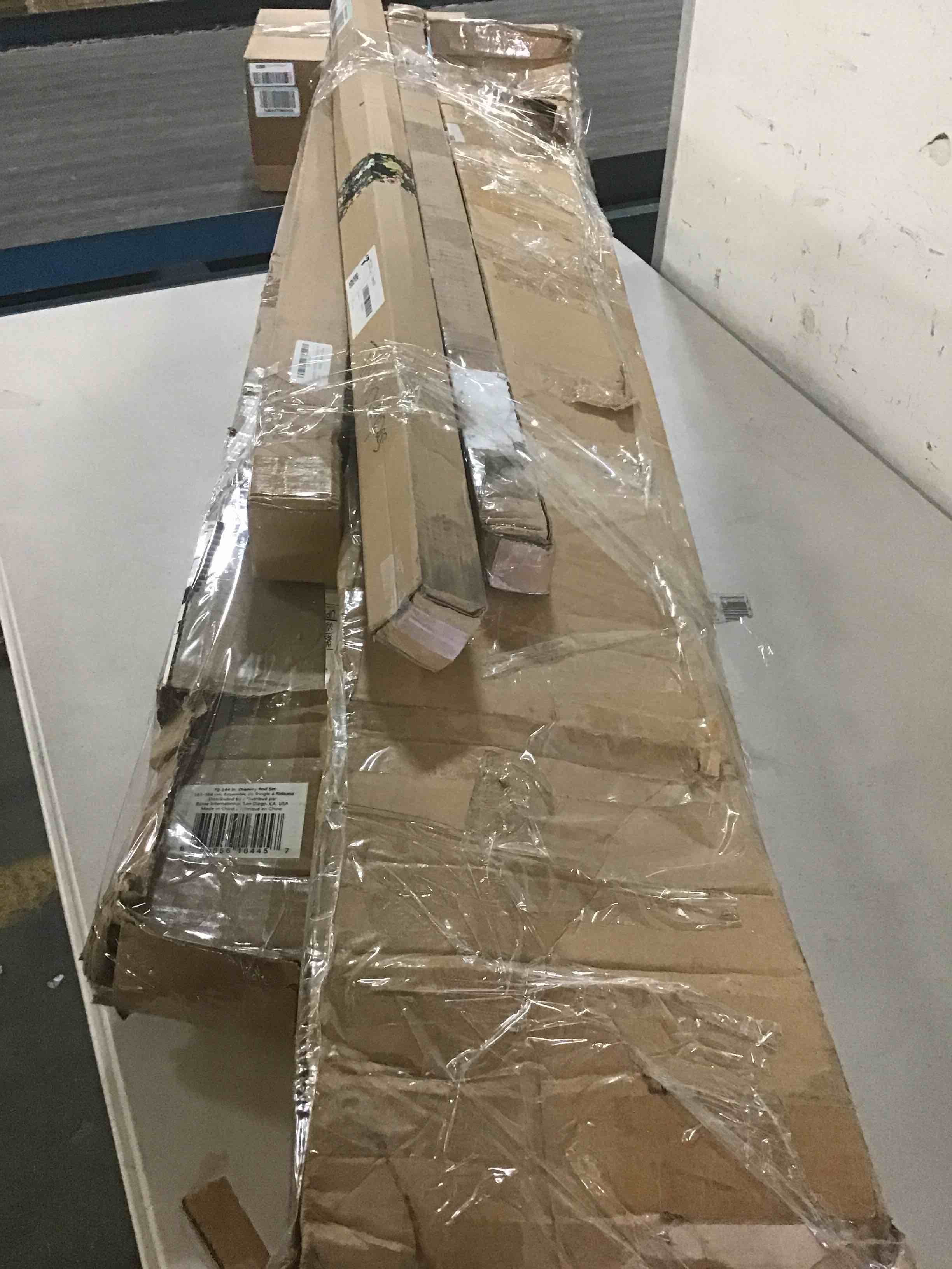 Assorted of  Products for the Maintenance or Decoration of the Home (it can include a variety of sizes and models)