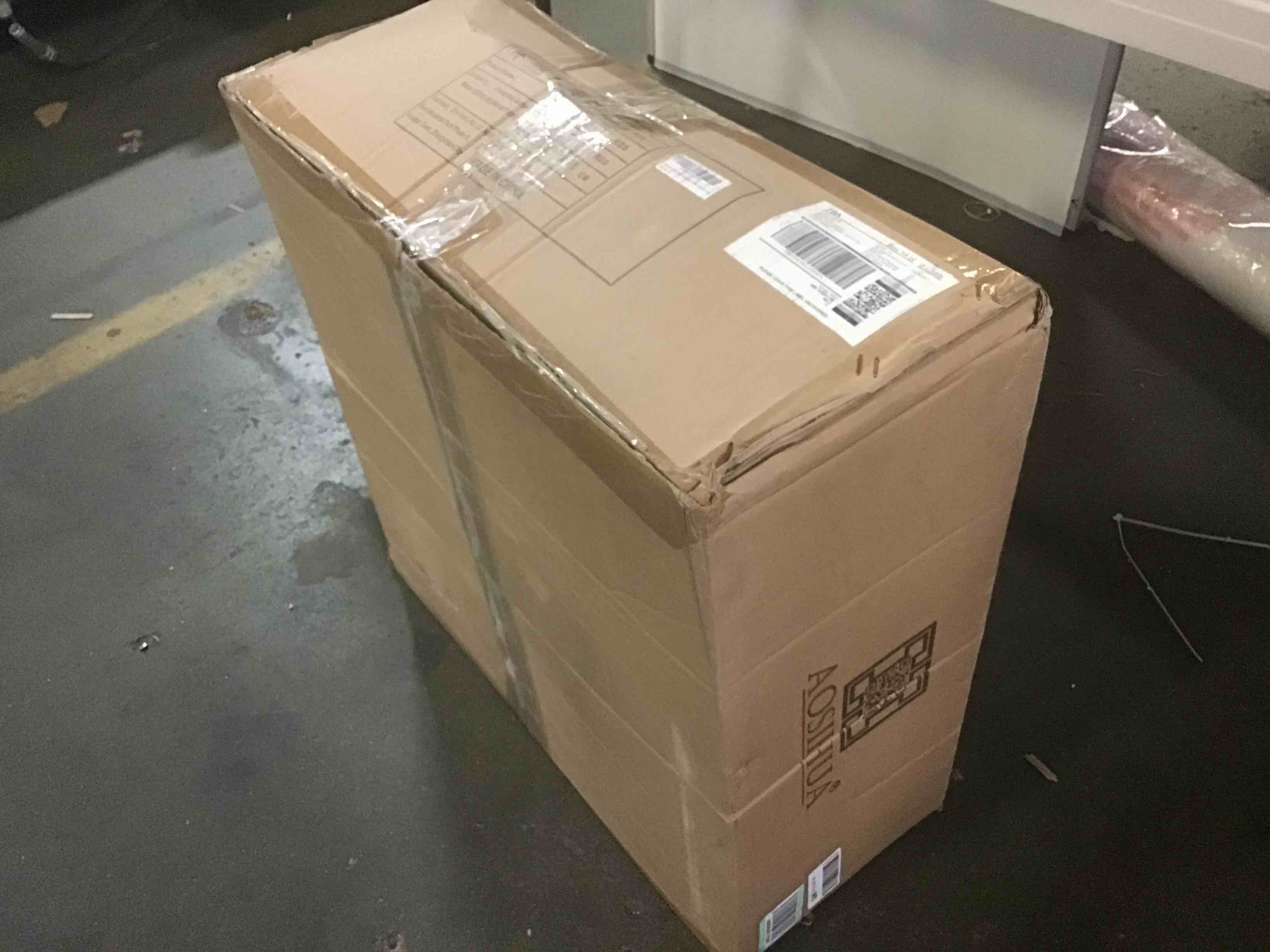 https://s3.amazonaws.com/lotting-images-prod/bidfta/RED5064796_1694627727826.jpeg