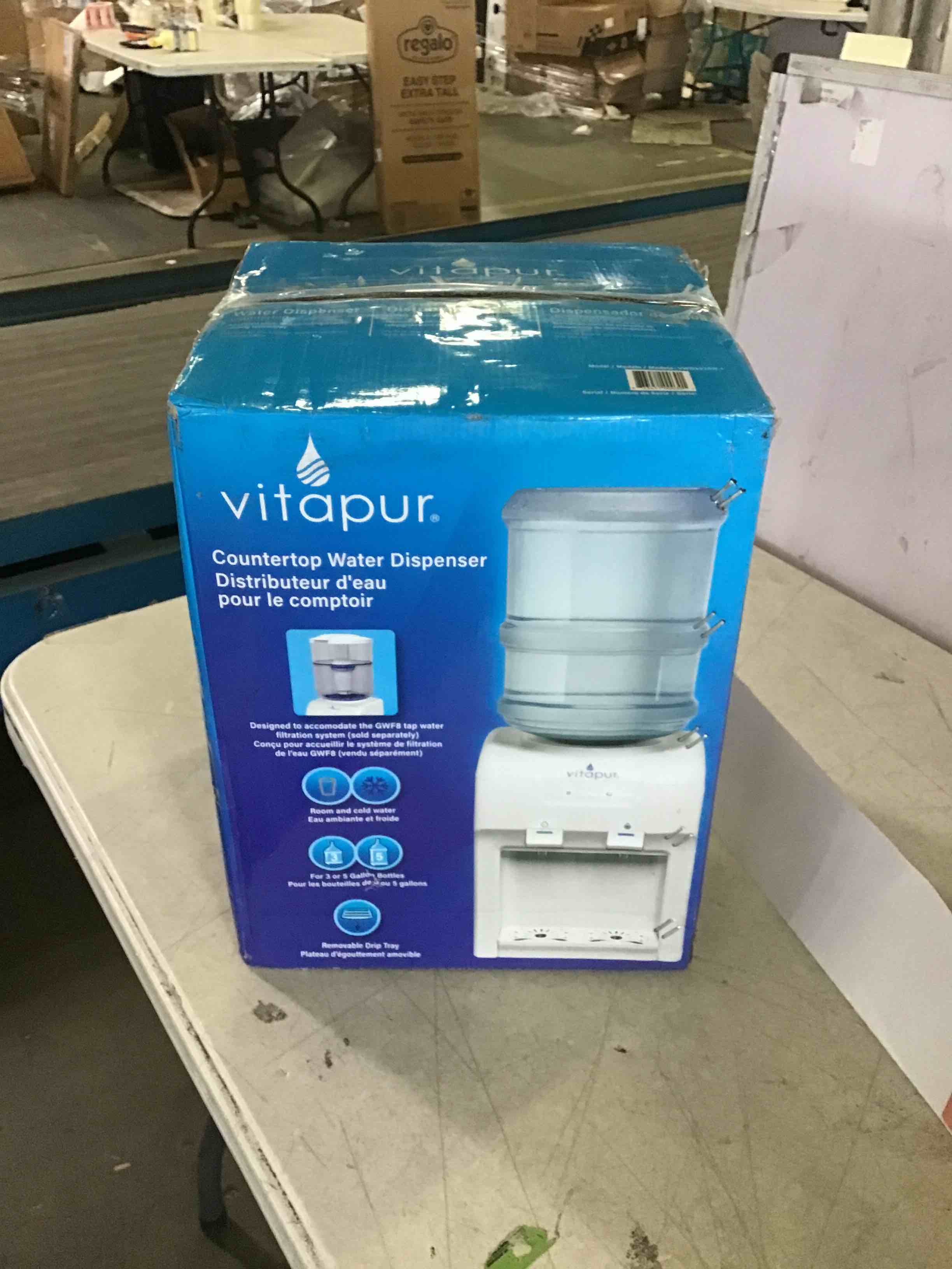 https://s3.amazonaws.com/lotting-images-prod/bidfta/RED5065207_1695396179760.jpeg