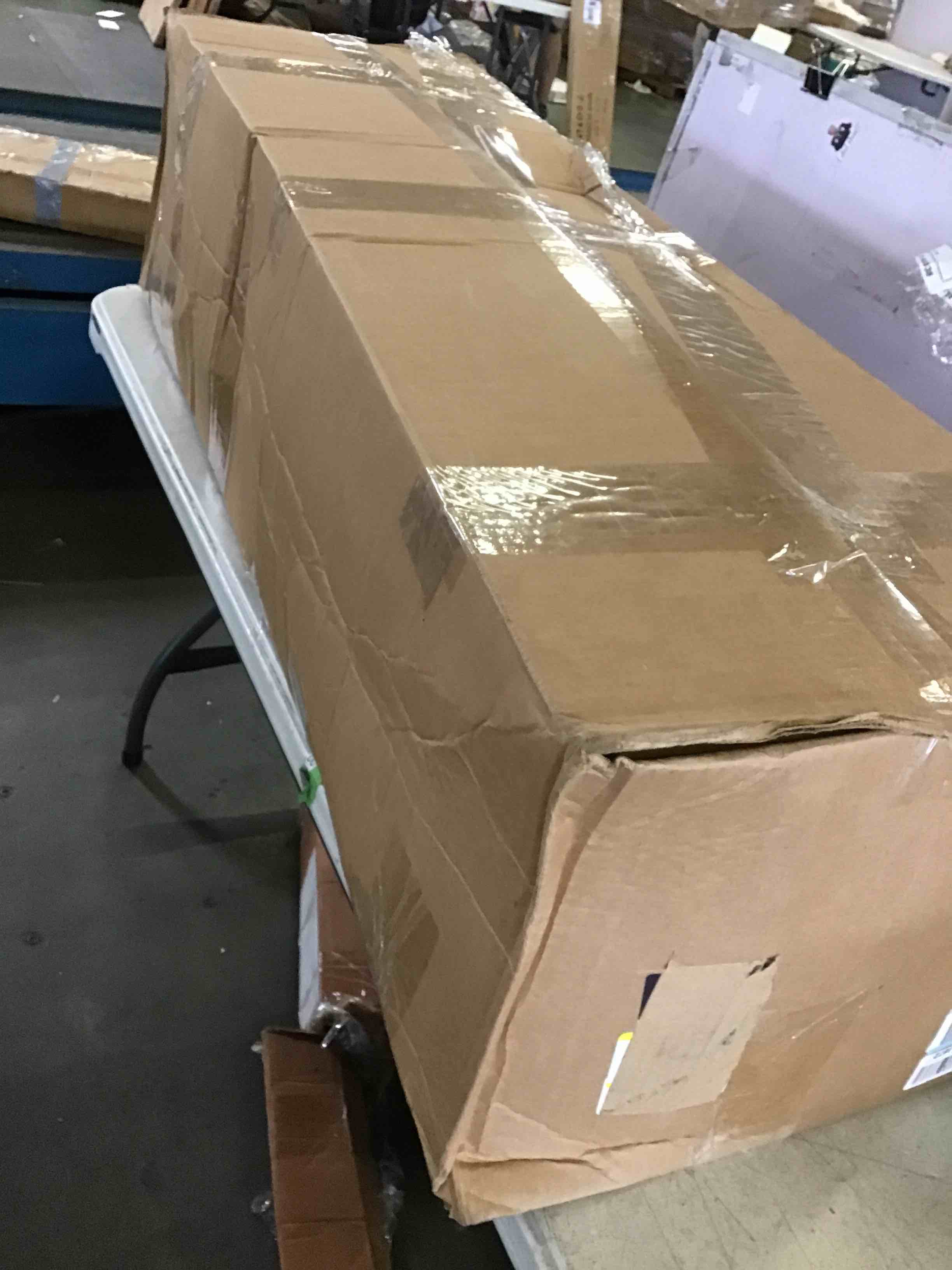 https://s3.amazonaws.com/lotting-images-prod/bidfta/RED5065241_1695405425518.jpeg