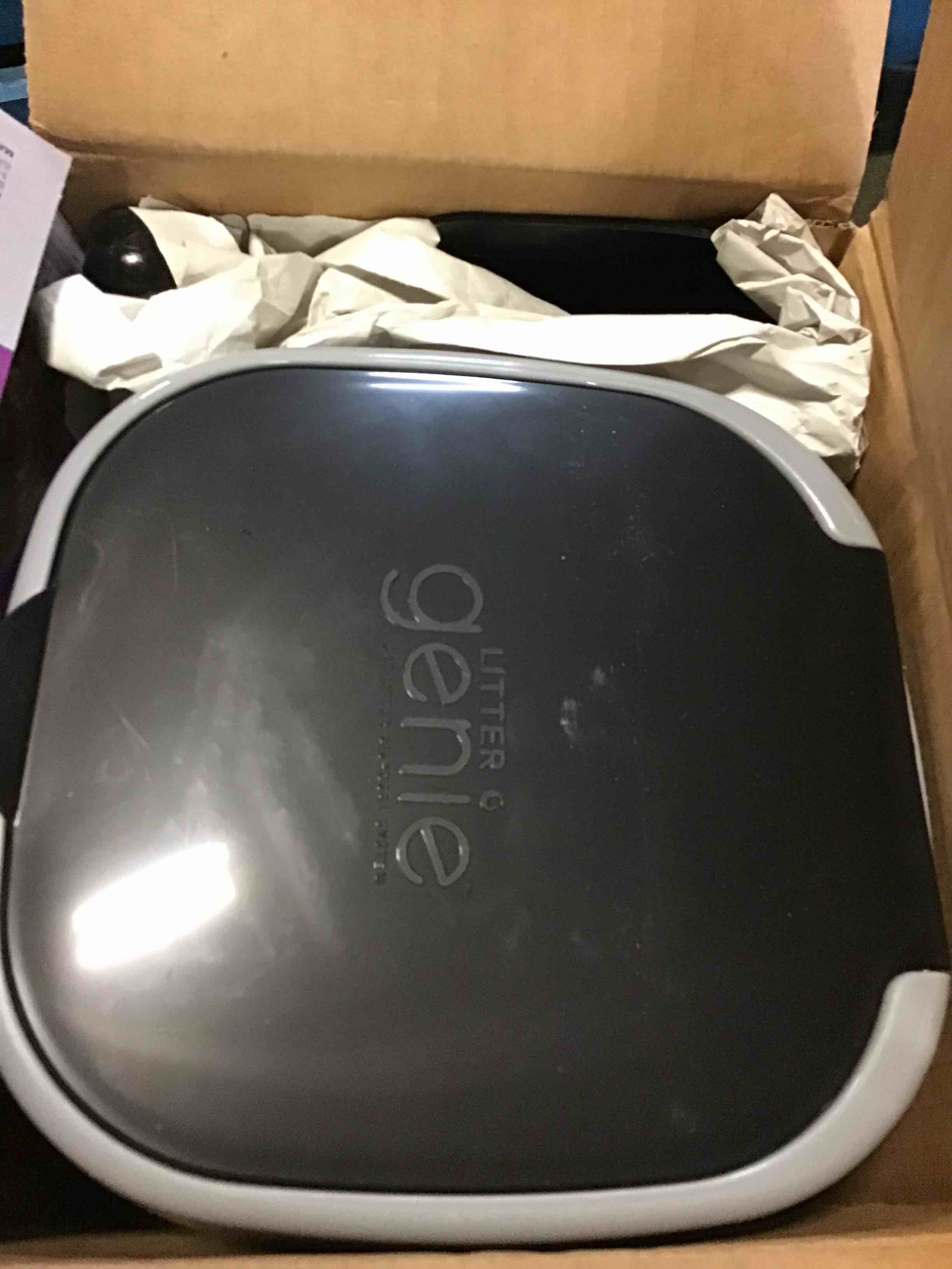 https://s3.amazonaws.com/lotting-images-prod/bidfta/RED5065345_1695669777399.jpeg
