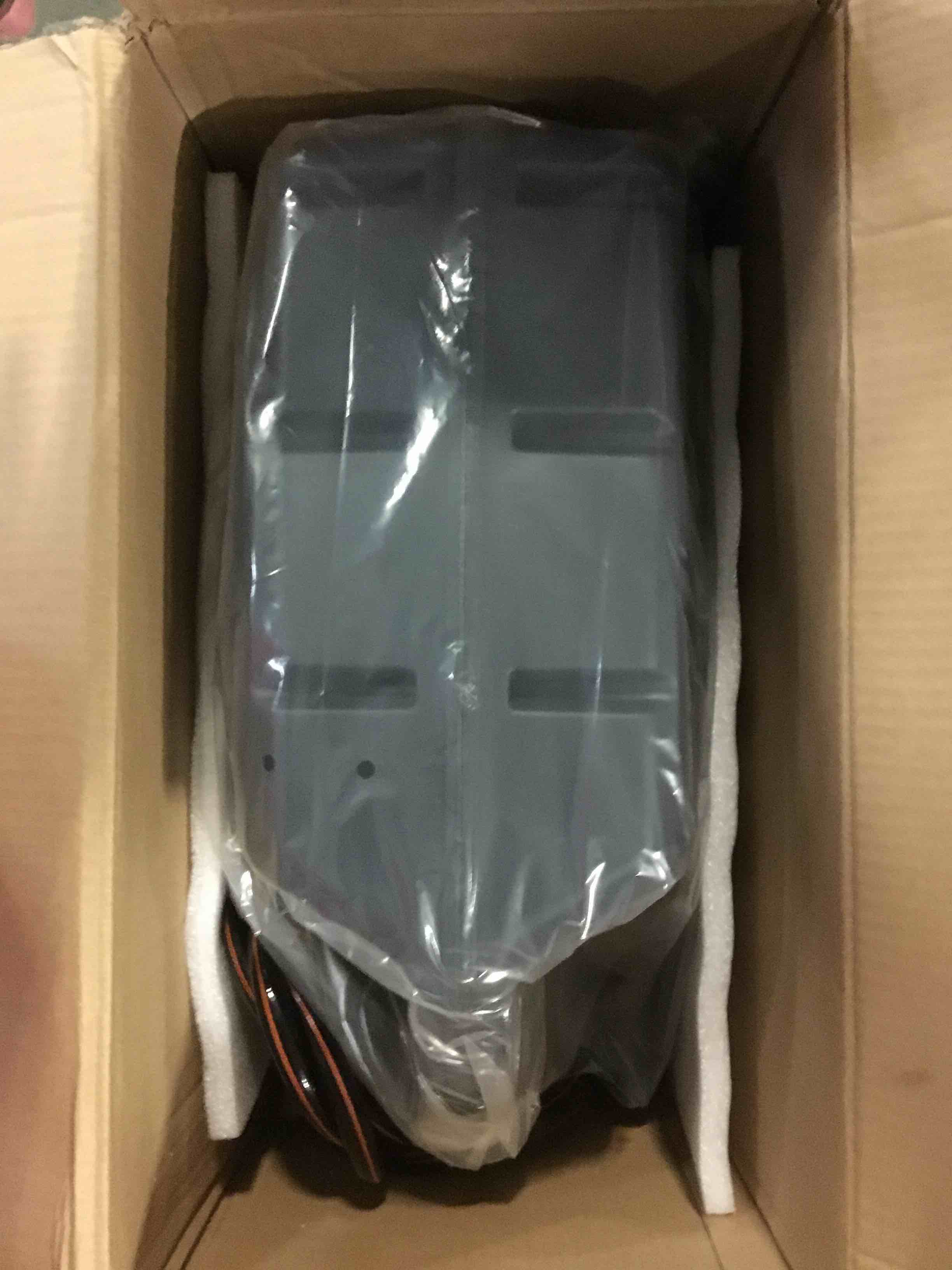 https://s3.amazonaws.com/lotting-images-prod/bidfta/RED5065452_1695822809840.jpeg