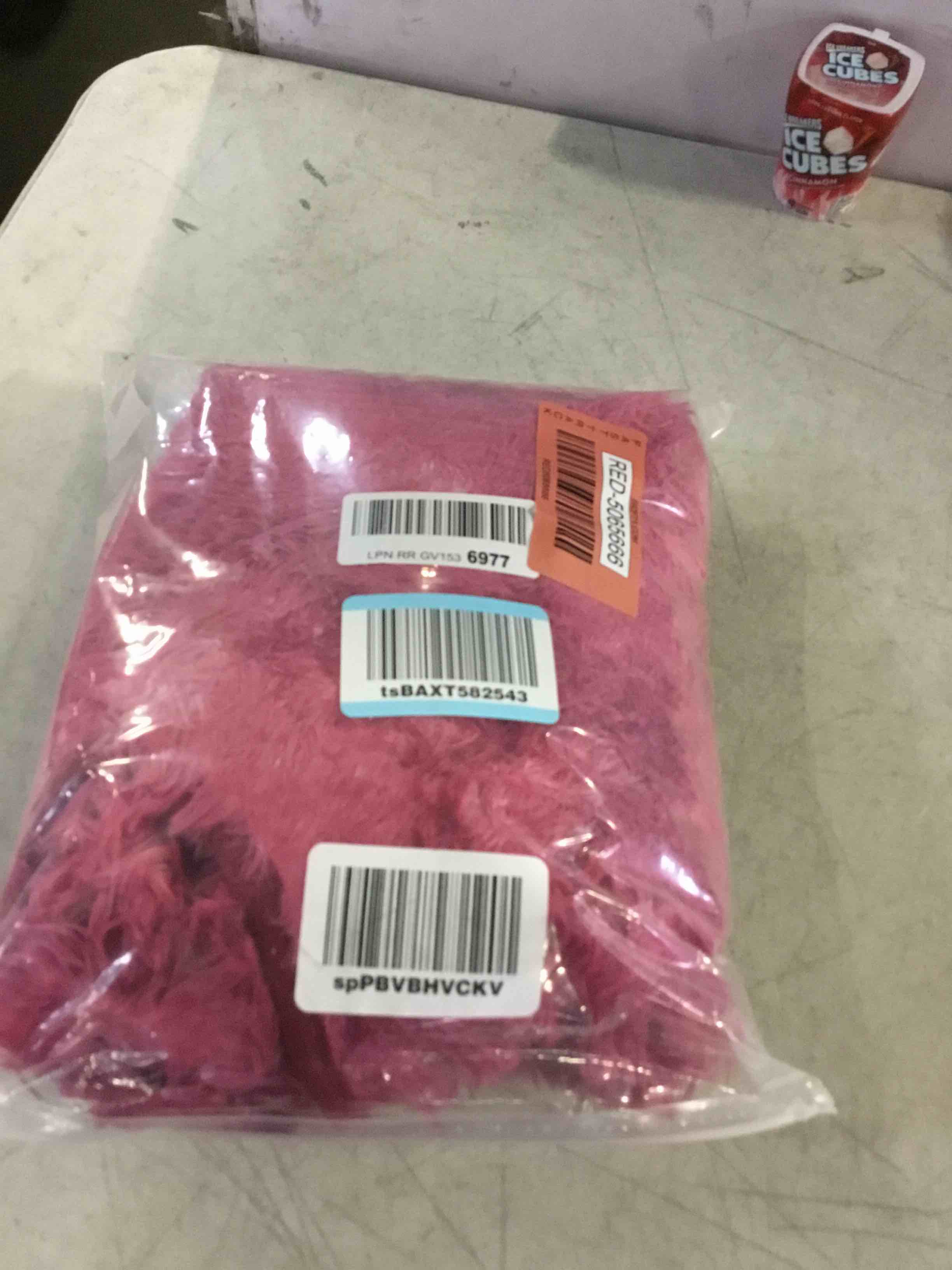 https://s3.amazonaws.com/lotting-images-prod/bidfta/RED5065666_1695915159843.jpeg