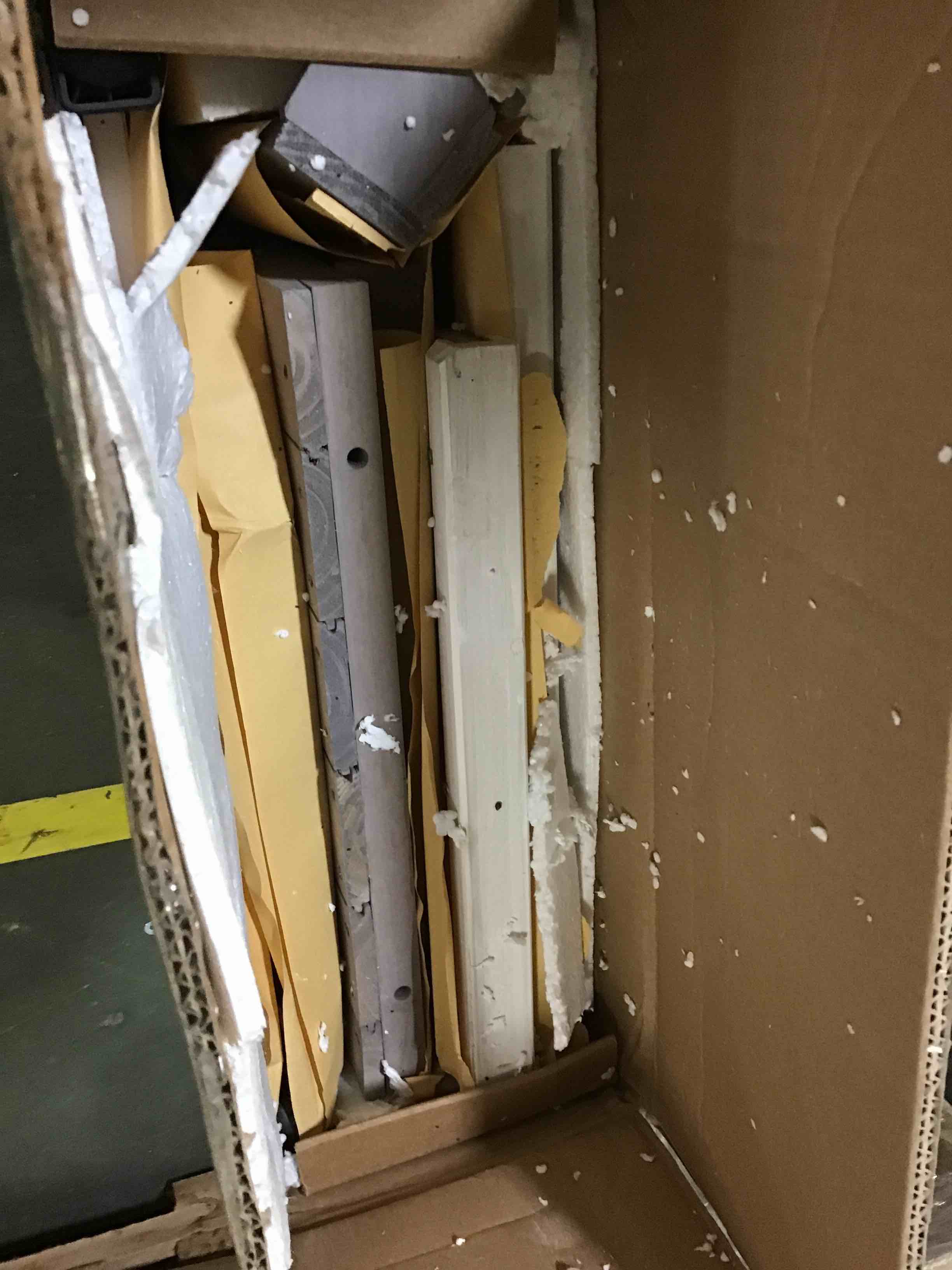 https://s3.amazonaws.com/lotting-images-prod/bidfta/RED5065949_1694861968849.jpeg