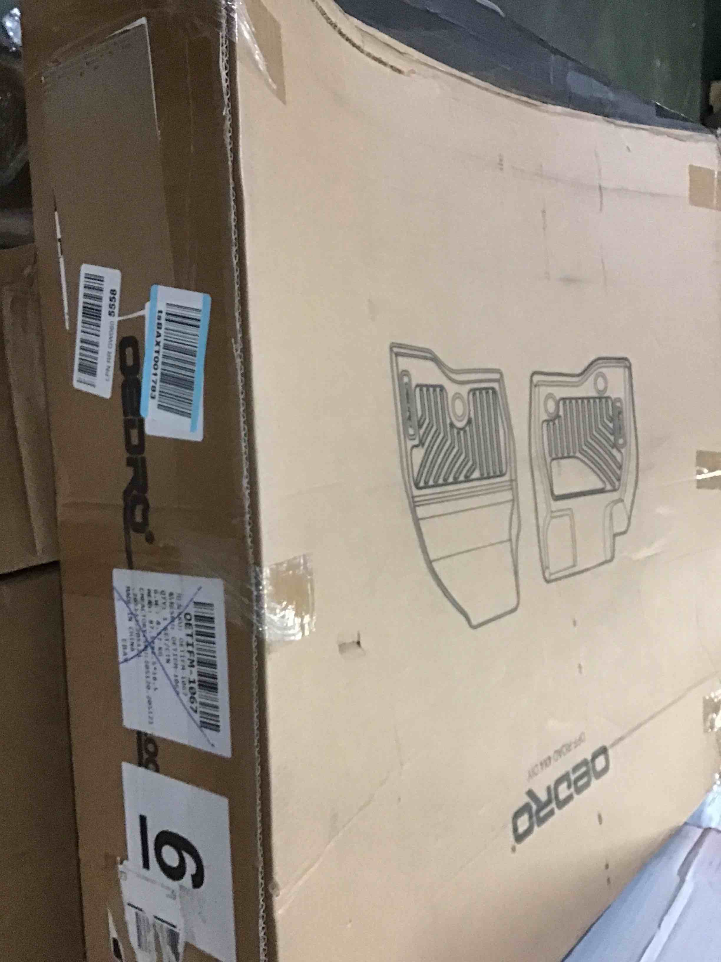 https://s3.amazonaws.com/lotting-images-prod/bidfta/RED5065989_1694866224957.jpeg