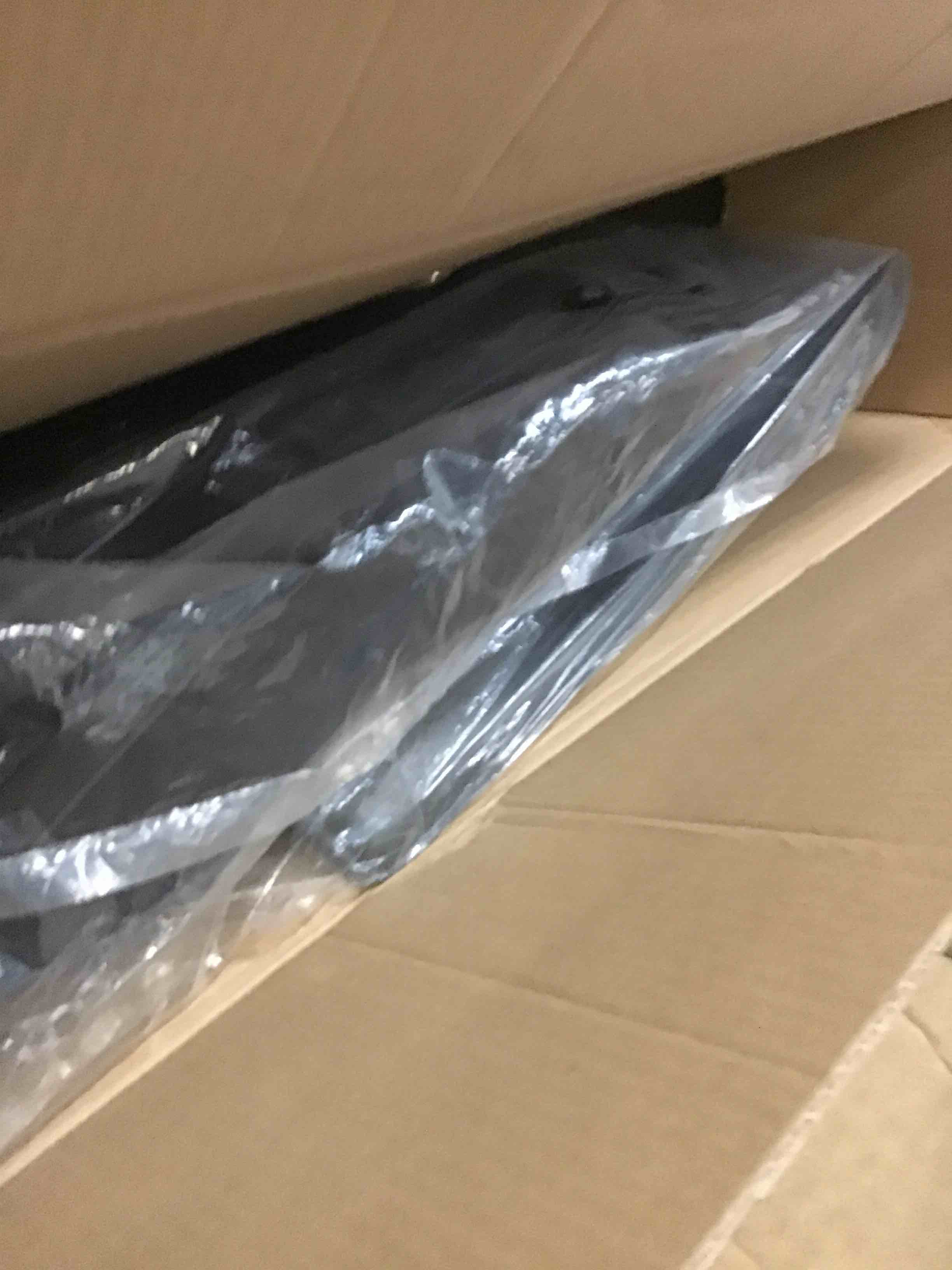 https://s3.amazonaws.com/lotting-images-prod/bidfta/RED5065989_1694866275647.jpeg