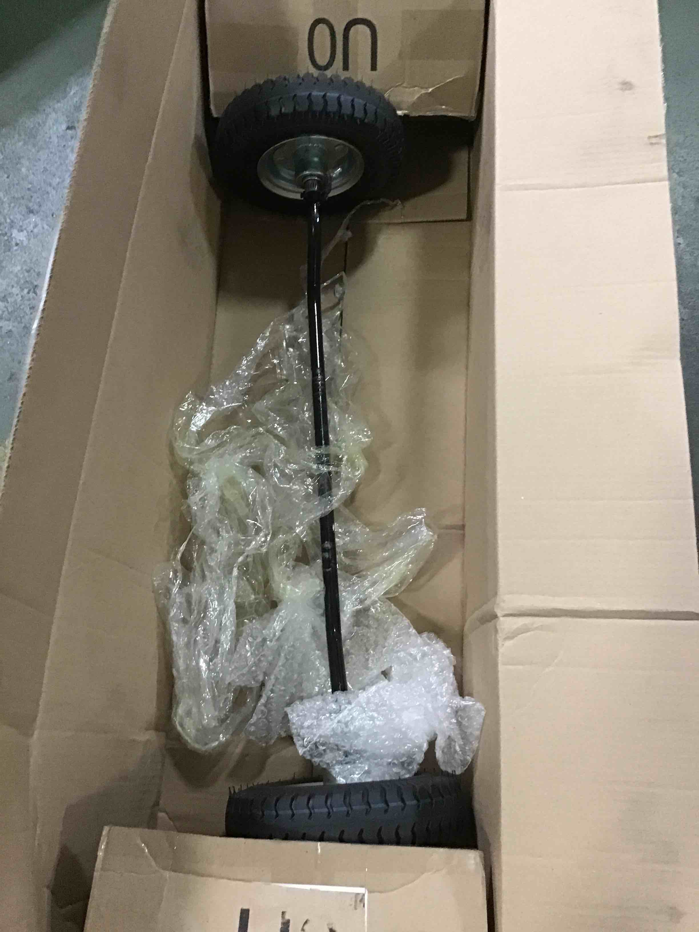 https://s3.amazonaws.com/lotting-images-prod/bidfta/RED5066528_1695398124712.jpeg