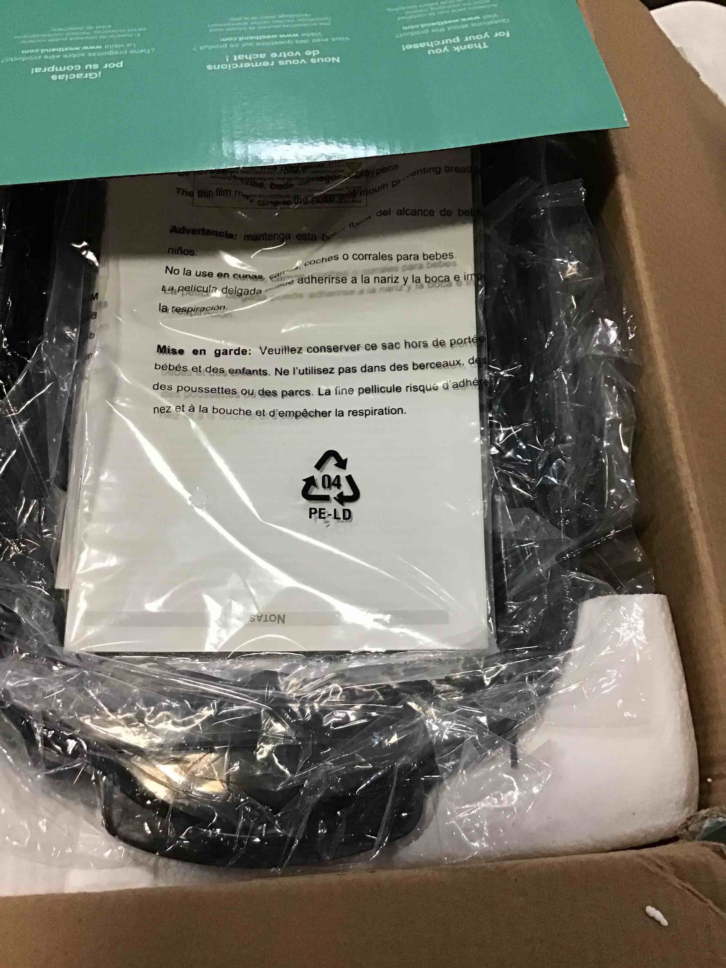 https://s3.amazonaws.com/lotting-images-prod/bidfta/RED5066707_1695660022100.jpeg