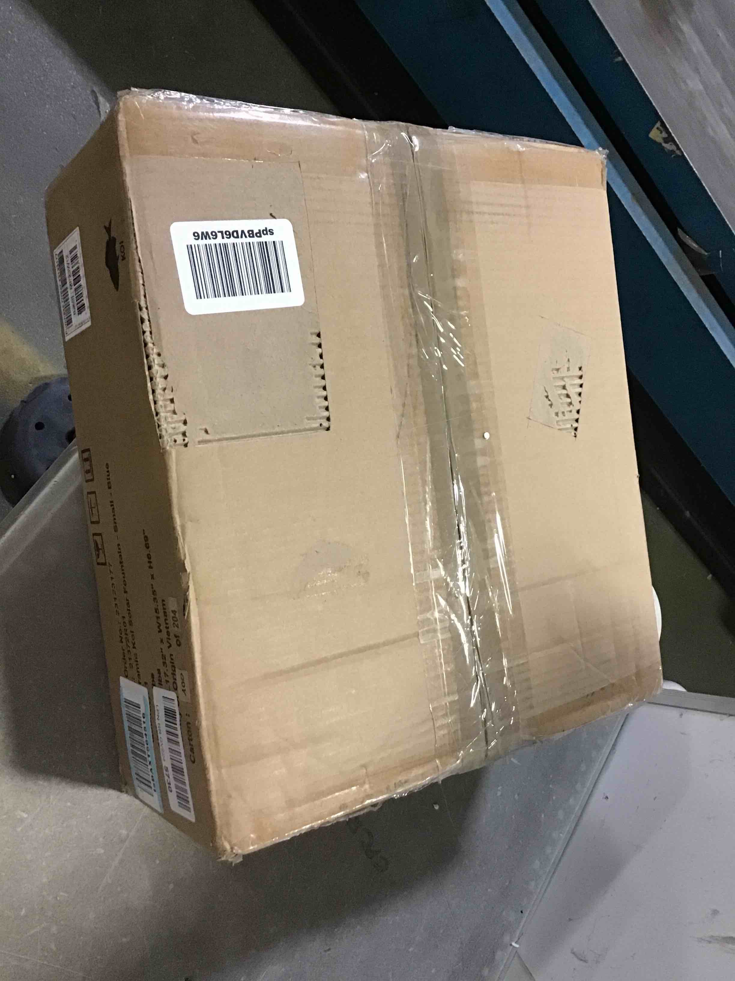 https://s3.amazonaws.com/lotting-images-prod/bidfta/RED5067032_1695825727268.jpeg