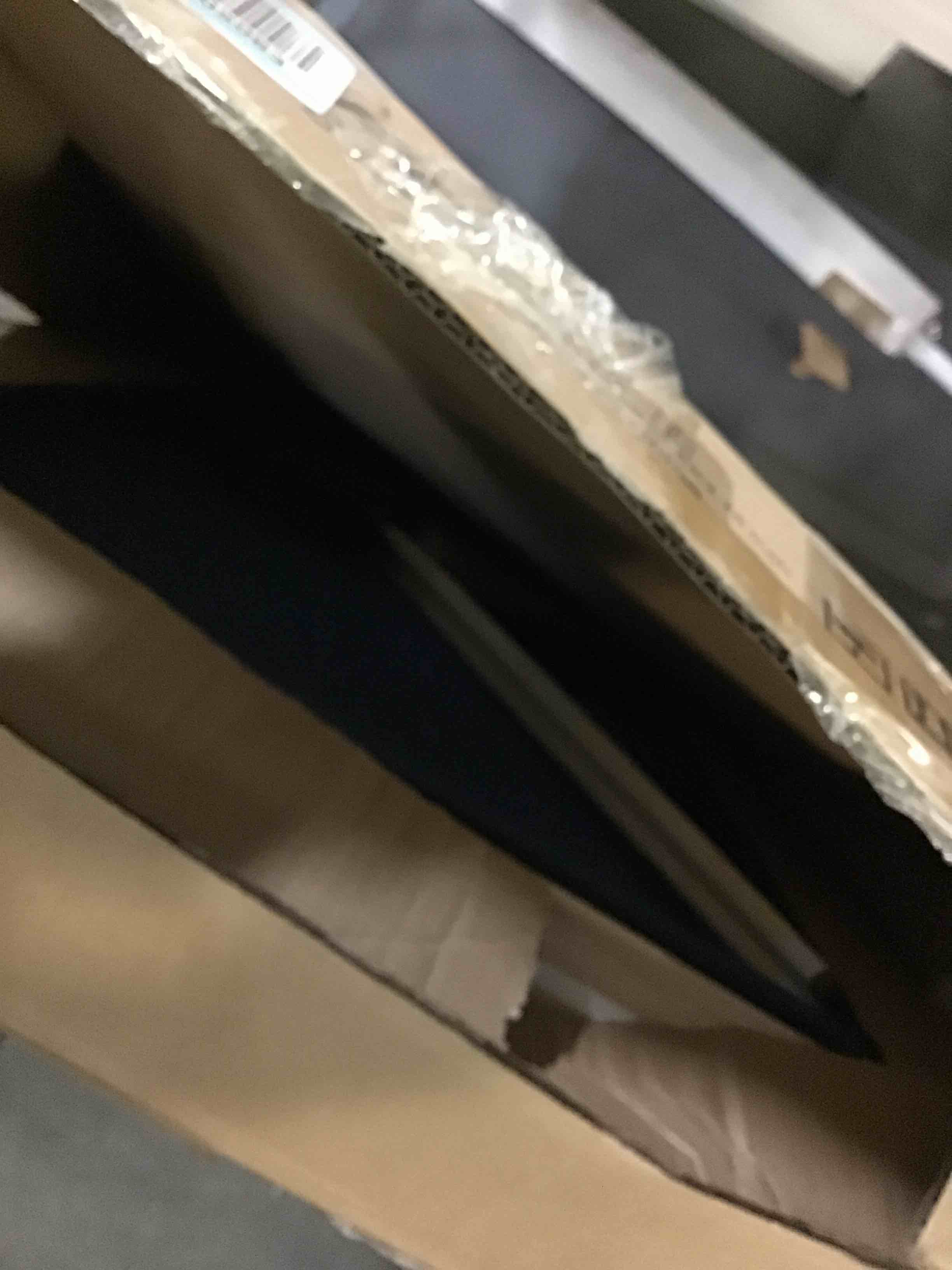 https://s3.amazonaws.com/lotting-images-prod/bidfta/RED5067406_1695989860051.jpeg